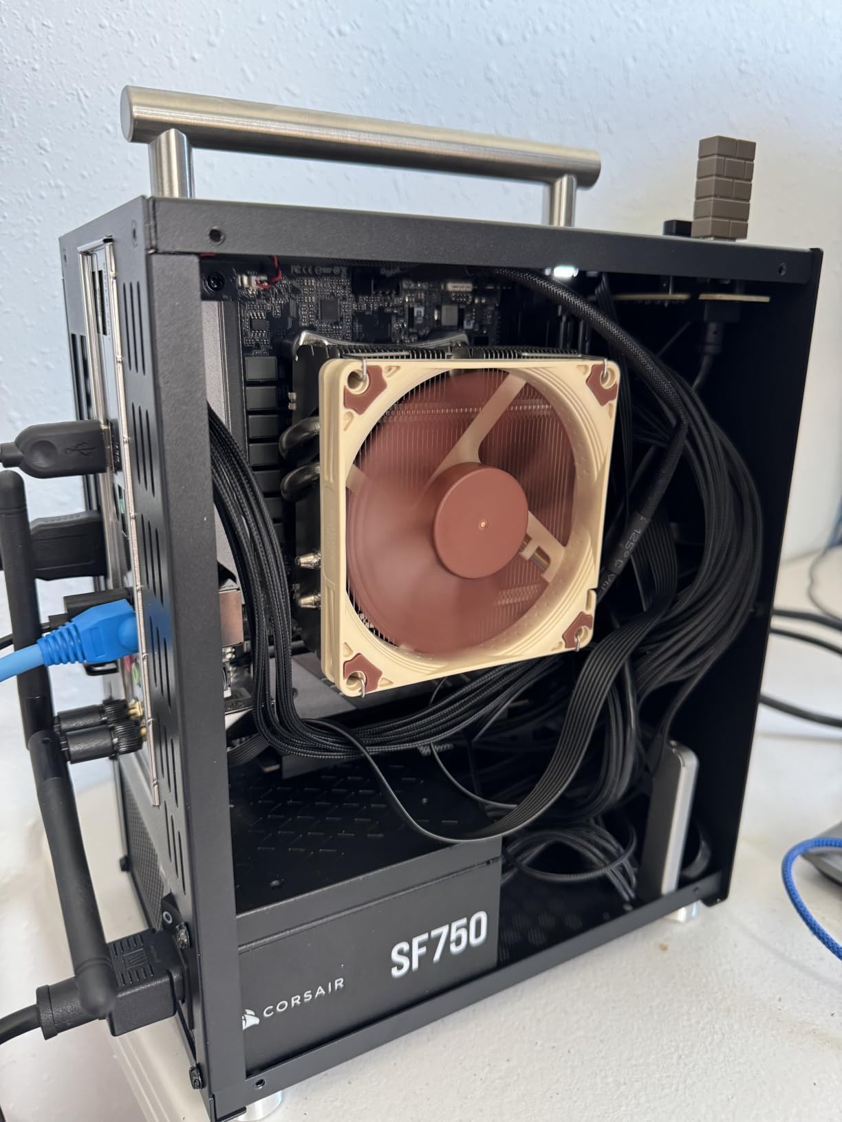 Mini ITX PC Case, Small Form Factor Computer Case - Metalfish T40 Black | Support SFX SFX-L PSU, 70mm CPU Cooler & 206mm GPU, Portable SFF PC Case with Detachable Handle customer photo 1