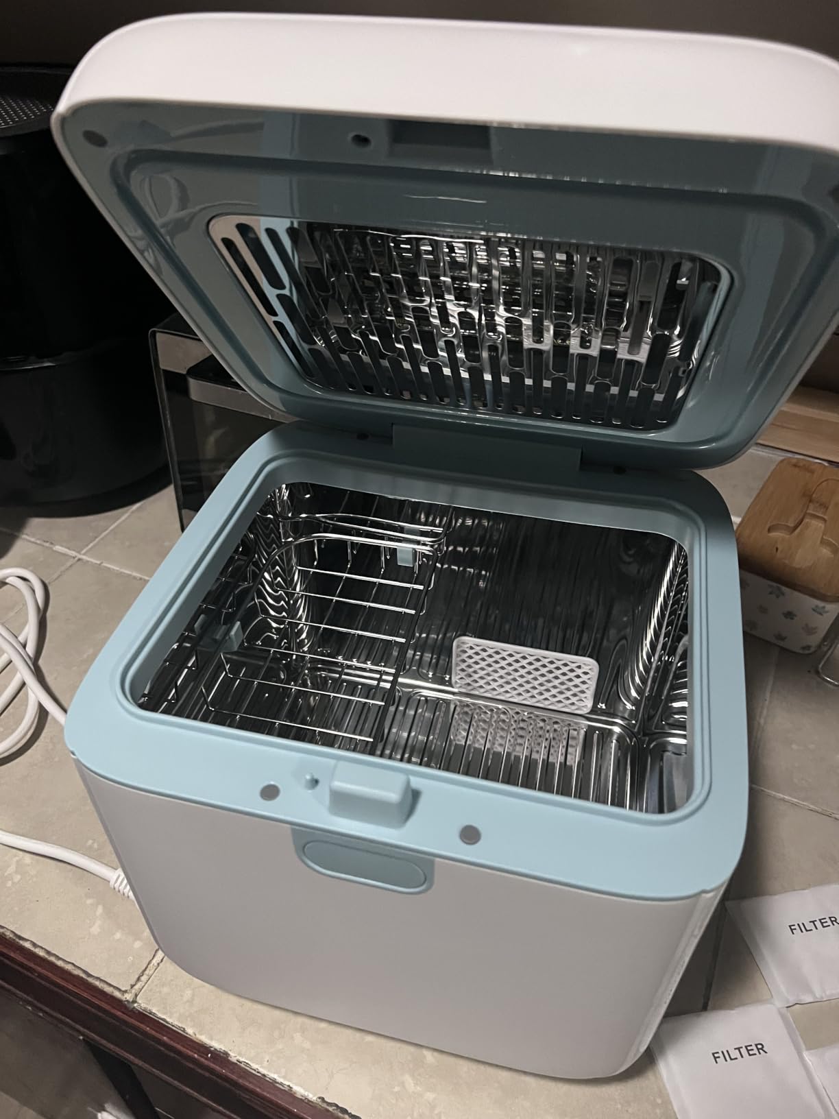 Papablic 4-in-1 UV Light Sanitizer, Dryer and Storage Box customer photo 2