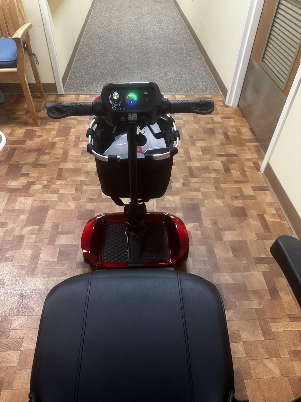 Foldable 4-Wheel Mobility Scooter for Adults – Portable Motorized Scooter with 330 lbs Capacity, Detachable Battery, Dual Baskets, Cup & Phone Holder, Pink customer photo 1