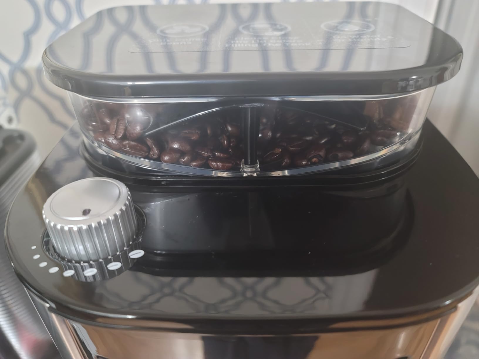 Gevi 10-Cup Grind & Brew Drip Coffee Maker with Built-In Burr Grinder | 24-Hour Programmable Timer, Touch Screen Control, 4-Hour Warm Plate, Permanent Filter with Original Glass Coffee Carafe customer photo 1