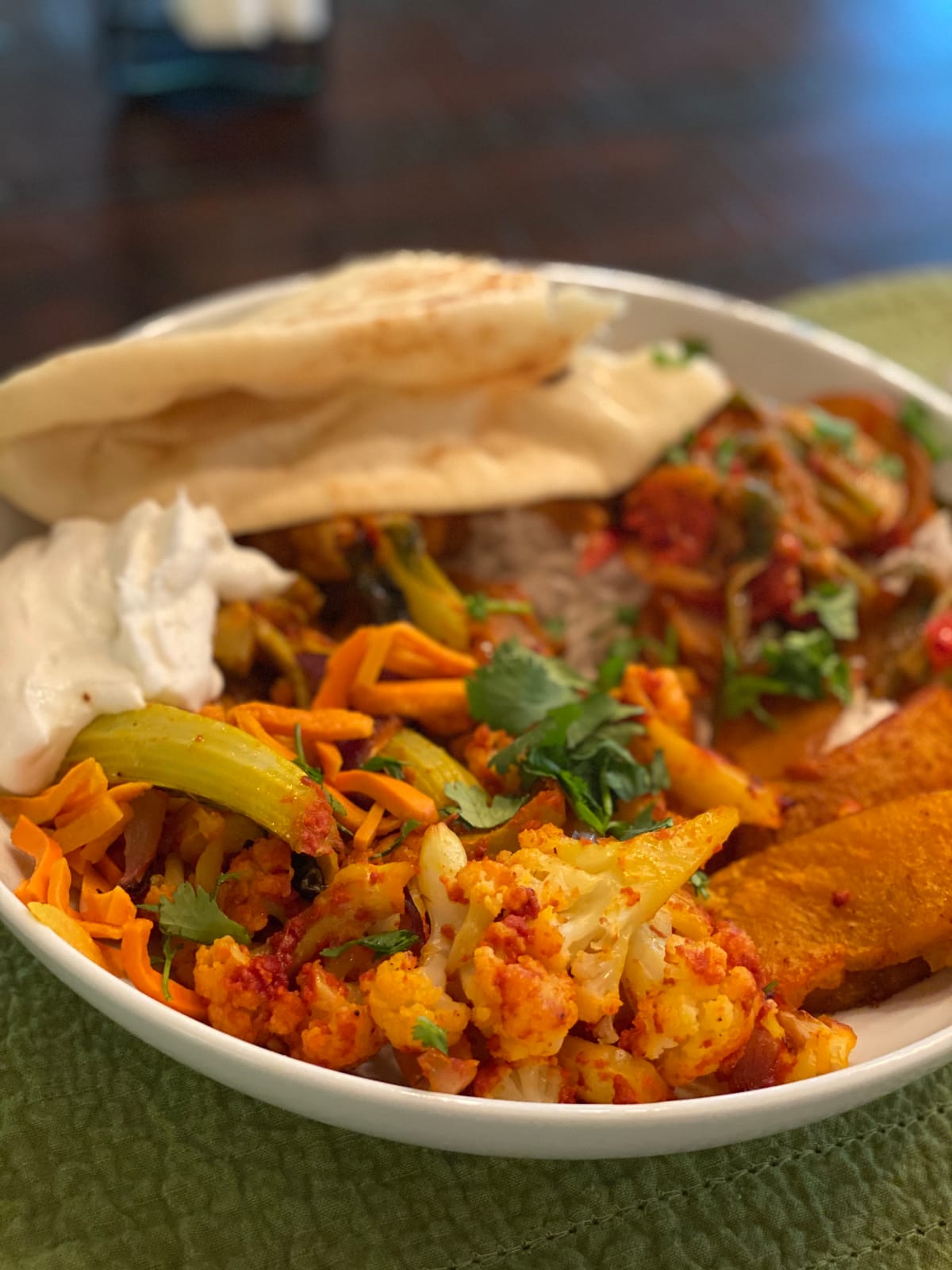 Chetna's Healthy Indian: Vegetarian: Everyday Veg and Vegan Feasts Effortlessly Good for You customer photo 1