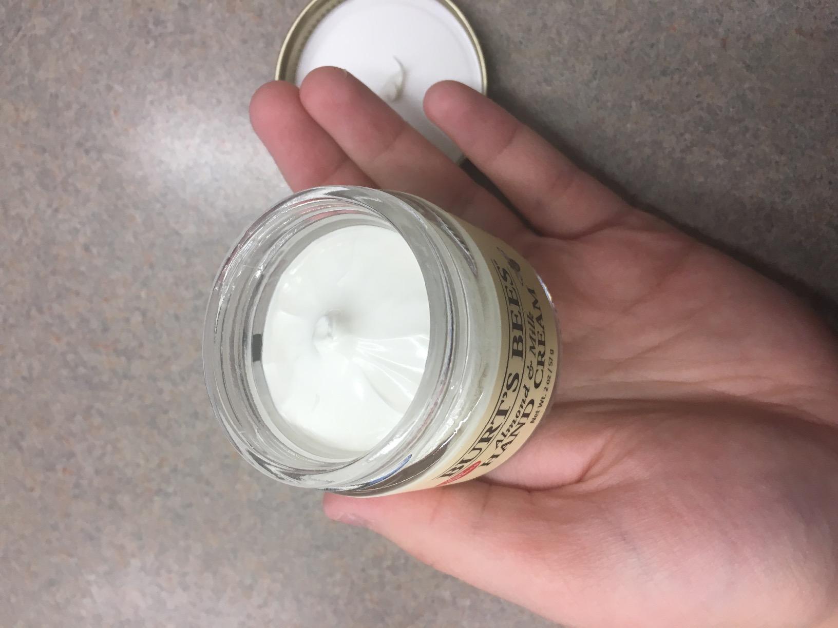 Burt's Bees Hand Repair Gift Set, 4 Products customer photo 2