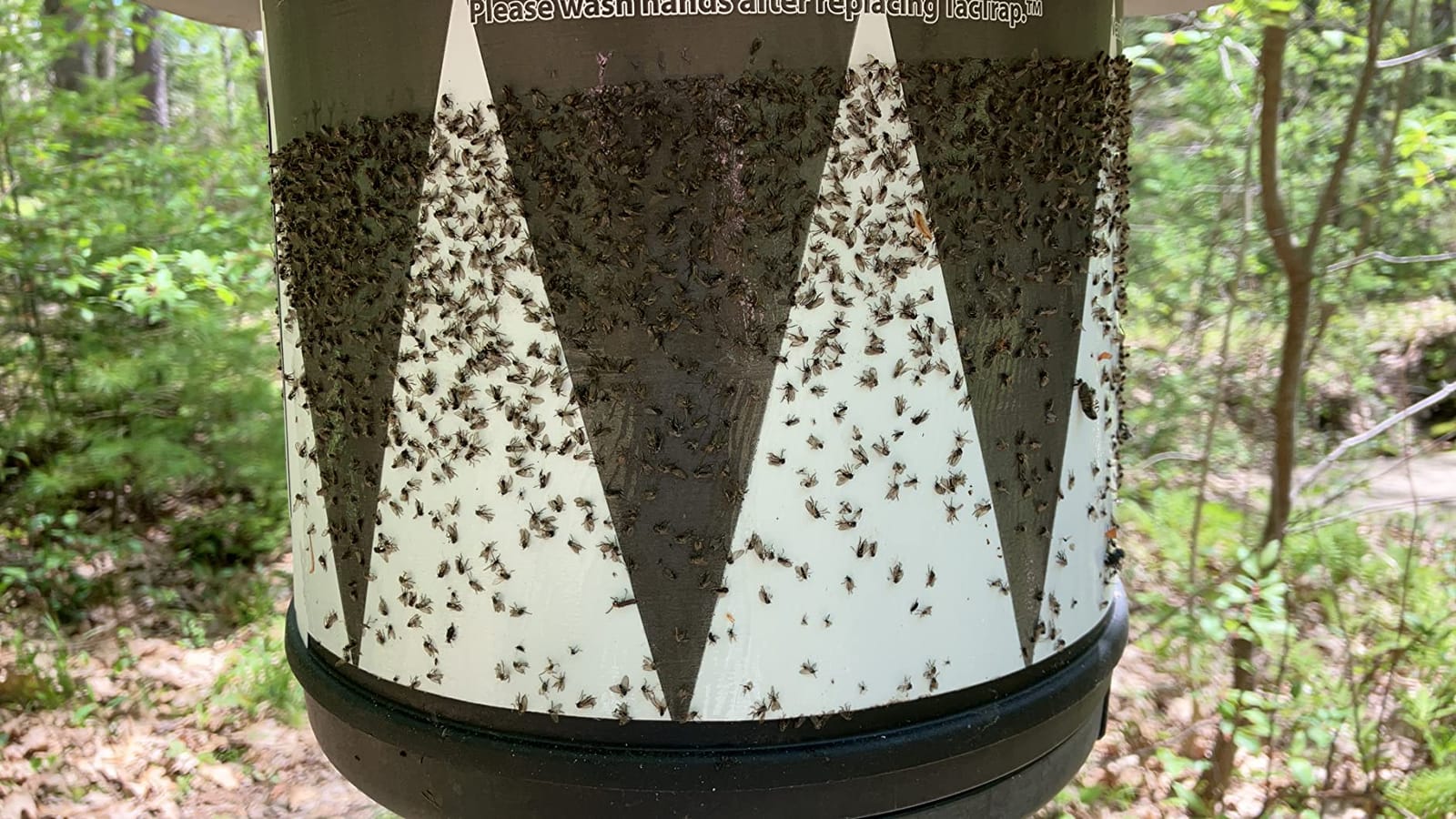 SkeeterVac SV3100 Outdoor Mosquito and Backyard Insect Trap, Up to 1 Acre customer photo 1