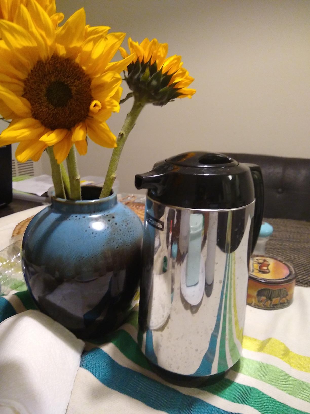 Zojirushi AHGB-10SE, Thermal Serve Carafe, 34 oz. / 1.0 liter, Polished Stainless Steel, Made in Japan customer photo 2