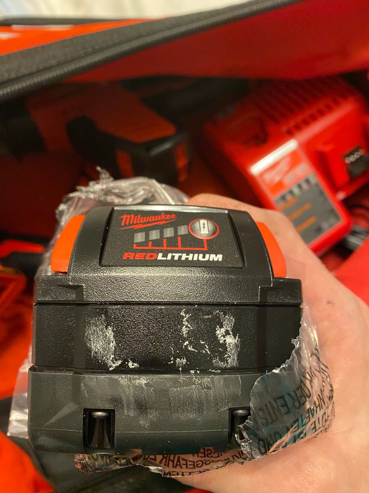 Milwaukee 2695-24 M18 18V Cordless Power Tool Combo Kit with Hammer Drill, Impact Driver, Reciprocating Saw, and Work Light (2 Batteries, Charger, and Tool Case Included) customer photo 2
