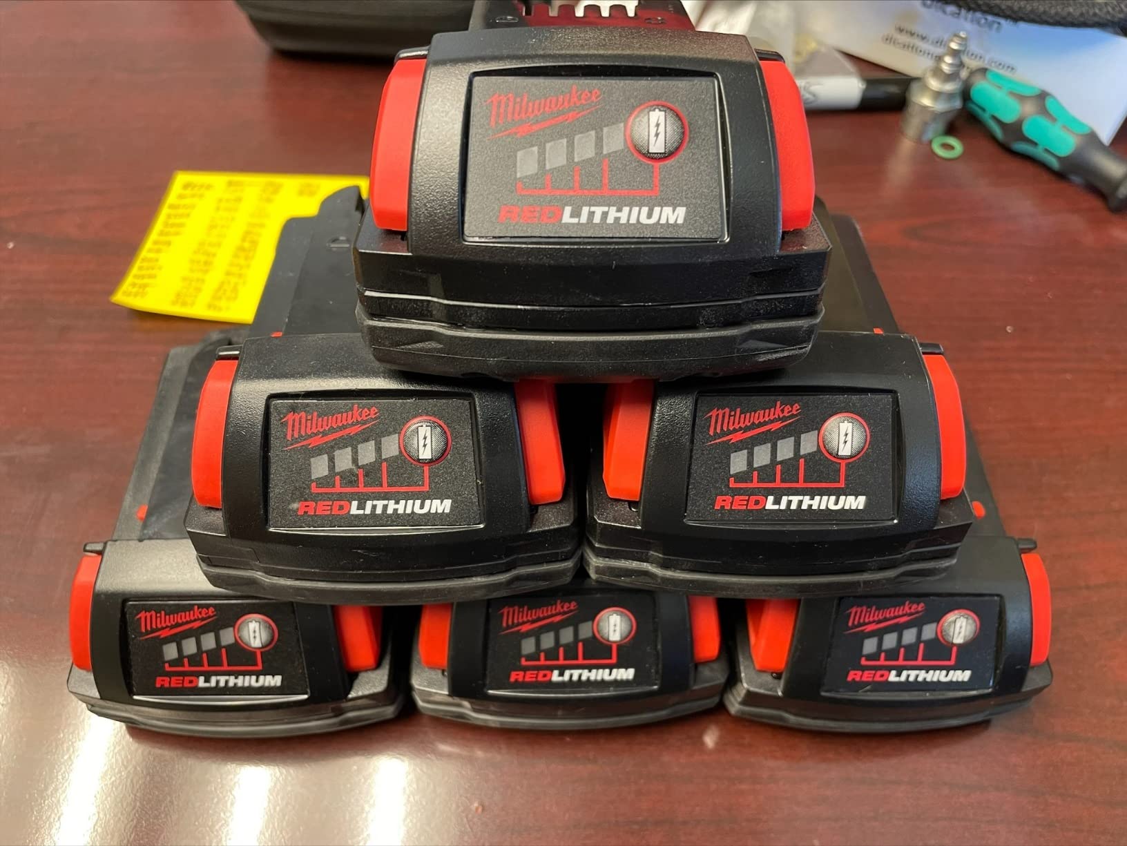 Milwaukee 2697-22CT M18 18-Volt Lithium-Ion Cordless Hammer Drill/Impact Driver Combo Kit customer photo 1