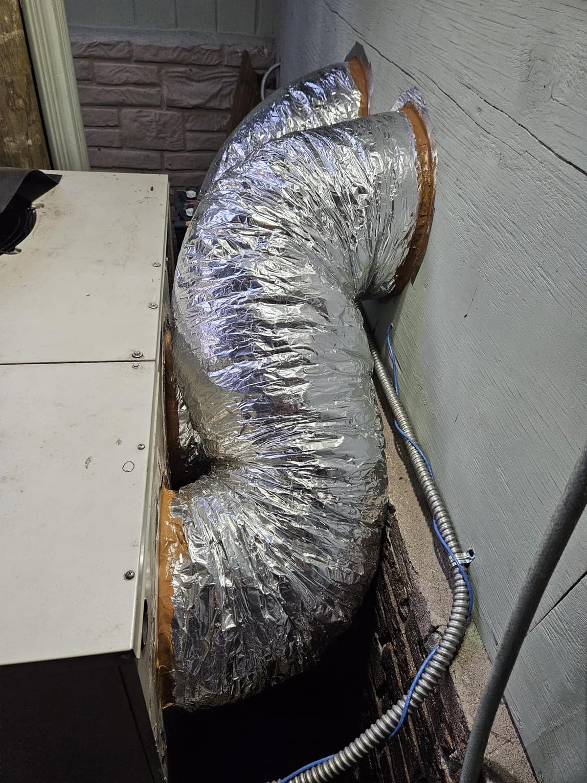 Rubber-Cal “HVAC Insulated-Flex” Duct Hose - 4