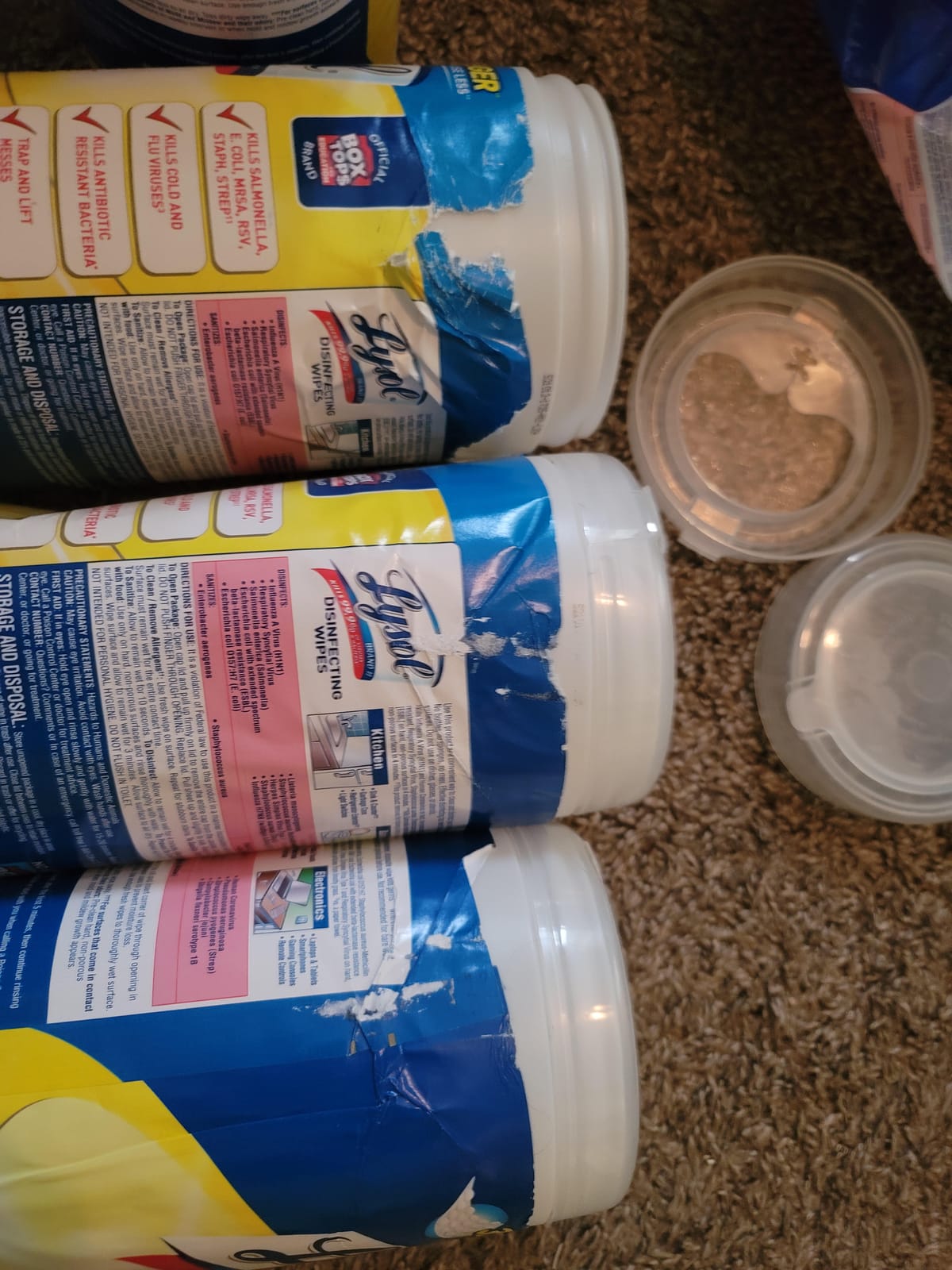 Lysol Disinfecting Wipes, Multi-Surface Cleaner, Lemon, 80 ct. (4 Pack) customer photo 2