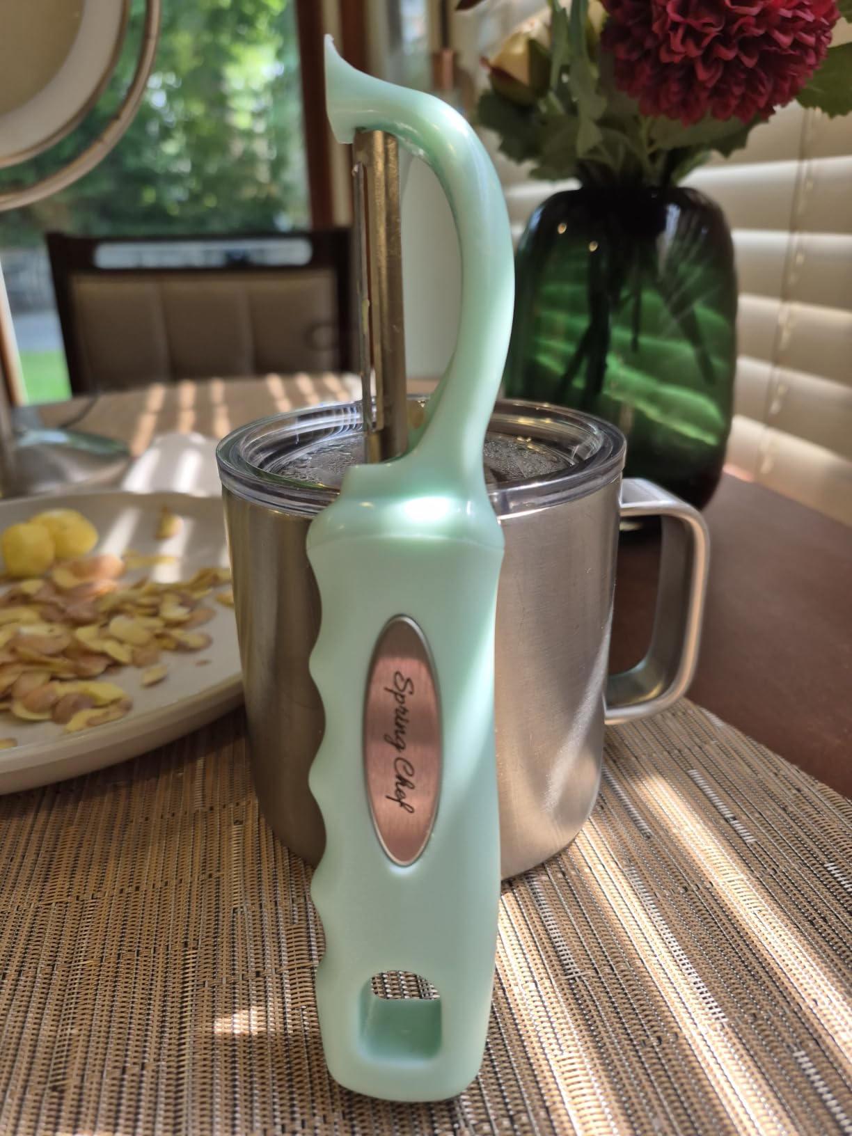 Spring Chef Original Swivel Vegetable Peeler with Soft Grip Handle, Black customer photo 2