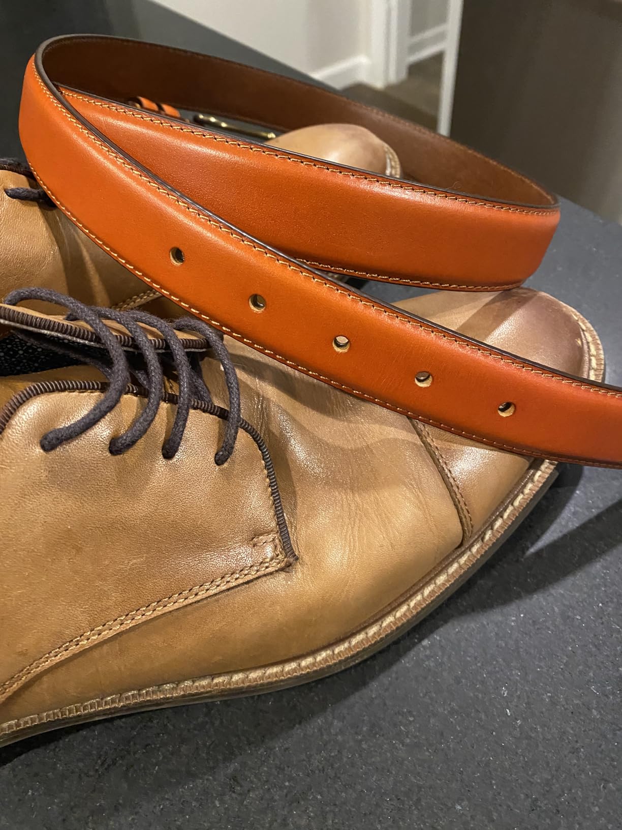 Men's Oil-Tanned Genuine Leather Dress Classic Belt 1-1/8