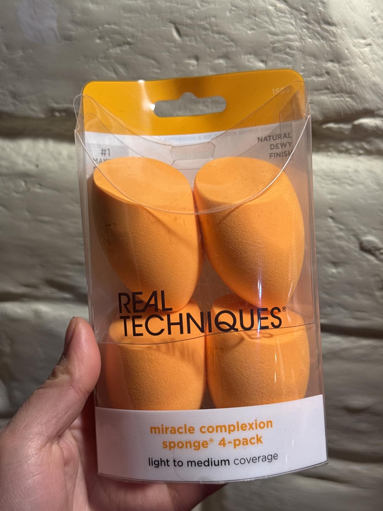 Real Techniques Miracle Complexion Sponge, 4 Pack, Makeup Blending Sponges customer photo 1