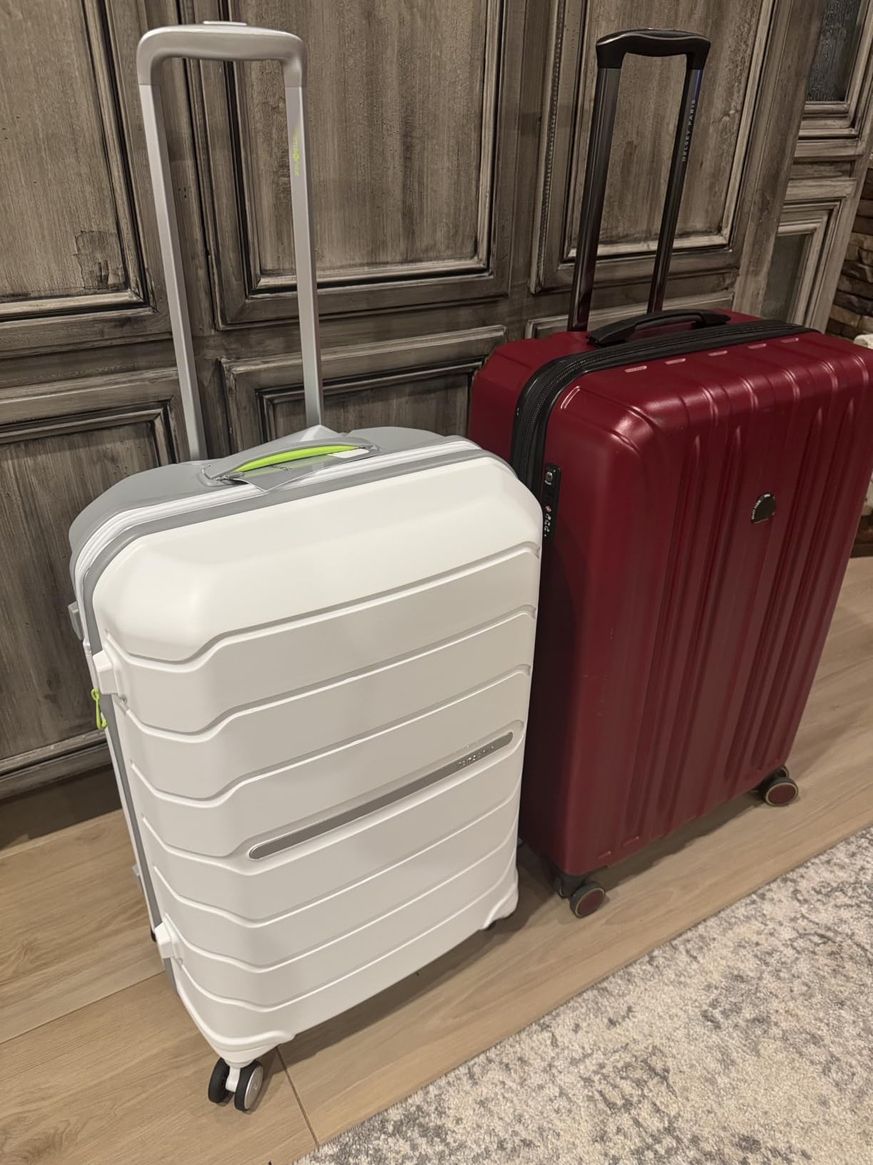 Samsonite Freeform Hardside Carry-On Luggage with Spinner Wheels - Hardshell Suitcase - TSA, Airline-Approved - Expandable Hard Shell, Smooth Rolling Wheels for Lightweight Travel – Black customer photo 1
