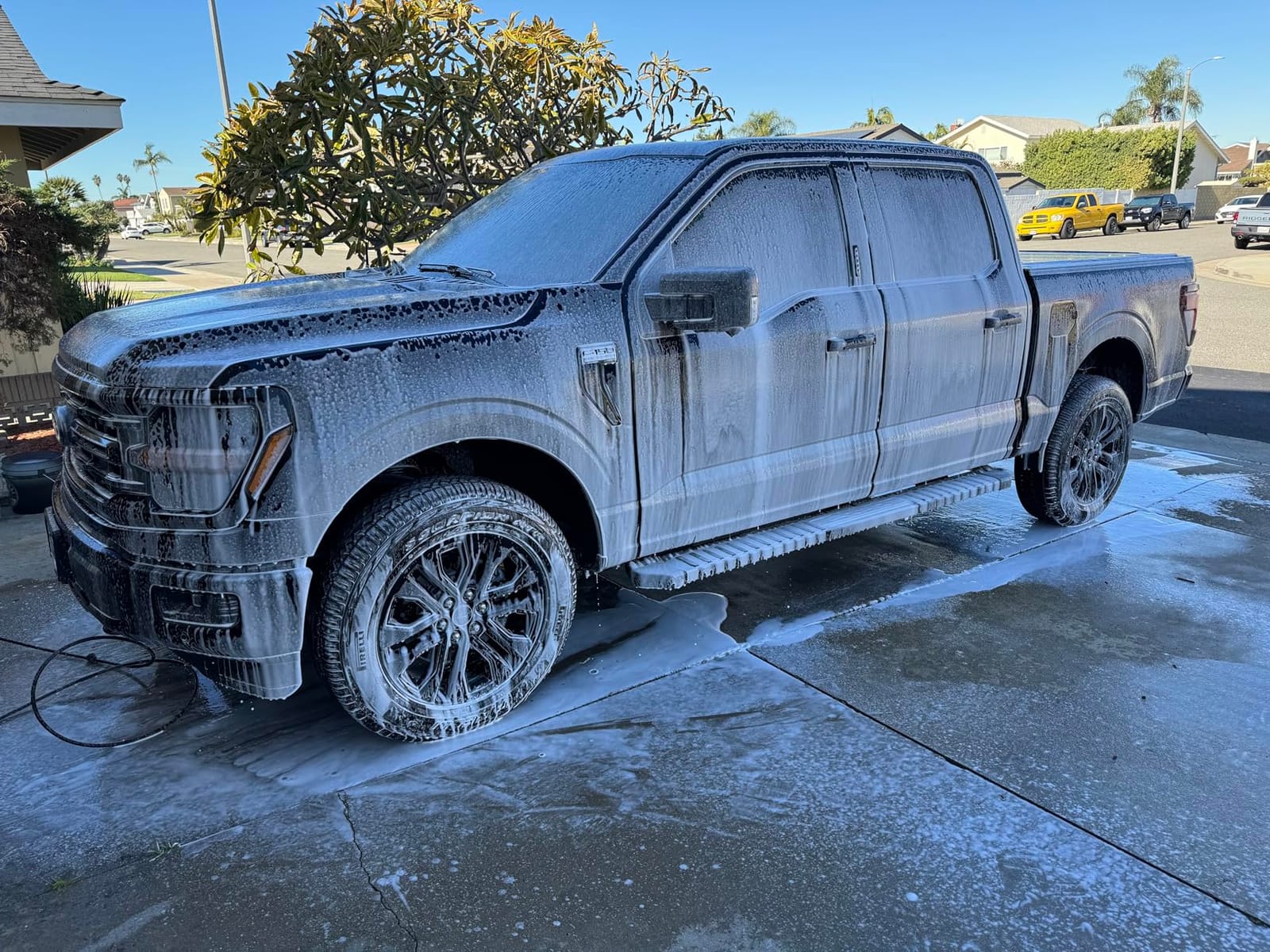 McKillans Foam Cannon for Pressure Washer (Wide Mouth) - Car Wash Snow Foam Cannon Lance Pressure Washer Soap Dispenser for Car Washing with Adjustable Thick Foam + 1/4 Quick Connector customer photo 1
