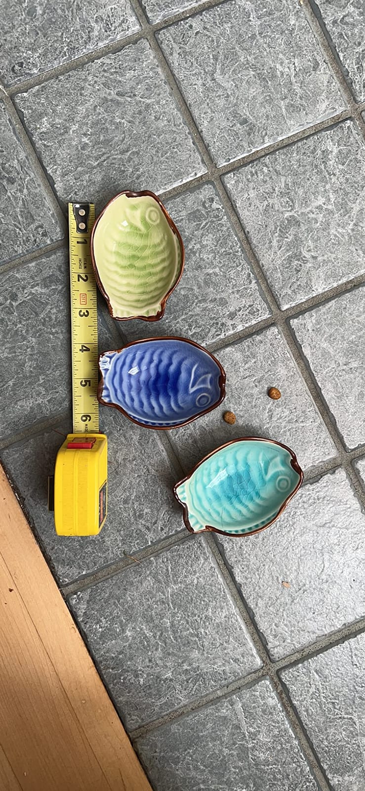 WAIT FLY Lovely Grape Leaves Shaped Ceramics Seasoning Dishes/ Tea Bag Holders/ Ketchup Saucer/ Appetizer Plates/ Vinegar Spice Salad Soy Sushi Wasabi Seasoning Dipping Bowls, Set of 3 customer photo 2