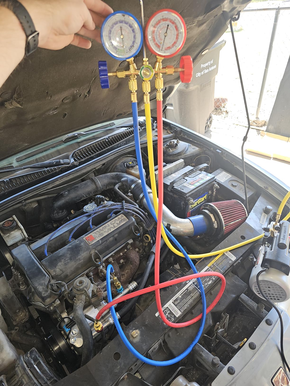 OMT 3-Way AC Manifold Gauge Set for R12 R134a R502 R22, 5 ft Hoses customer photo 2