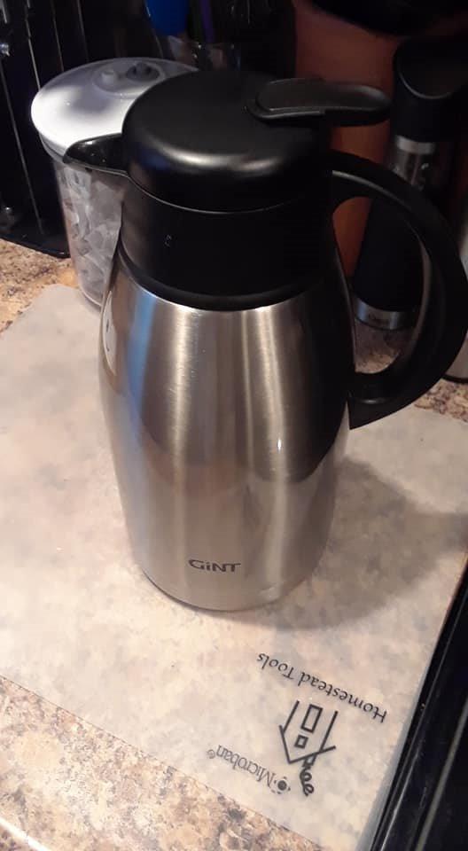 GiNT Stainless Steel Thermal Coffee Carafe, Double Walled Vacuum Water and Beverage Dispenser, 12 Hour Heat Retention, 65 OZ /1.9 Liter Black customer photo 1