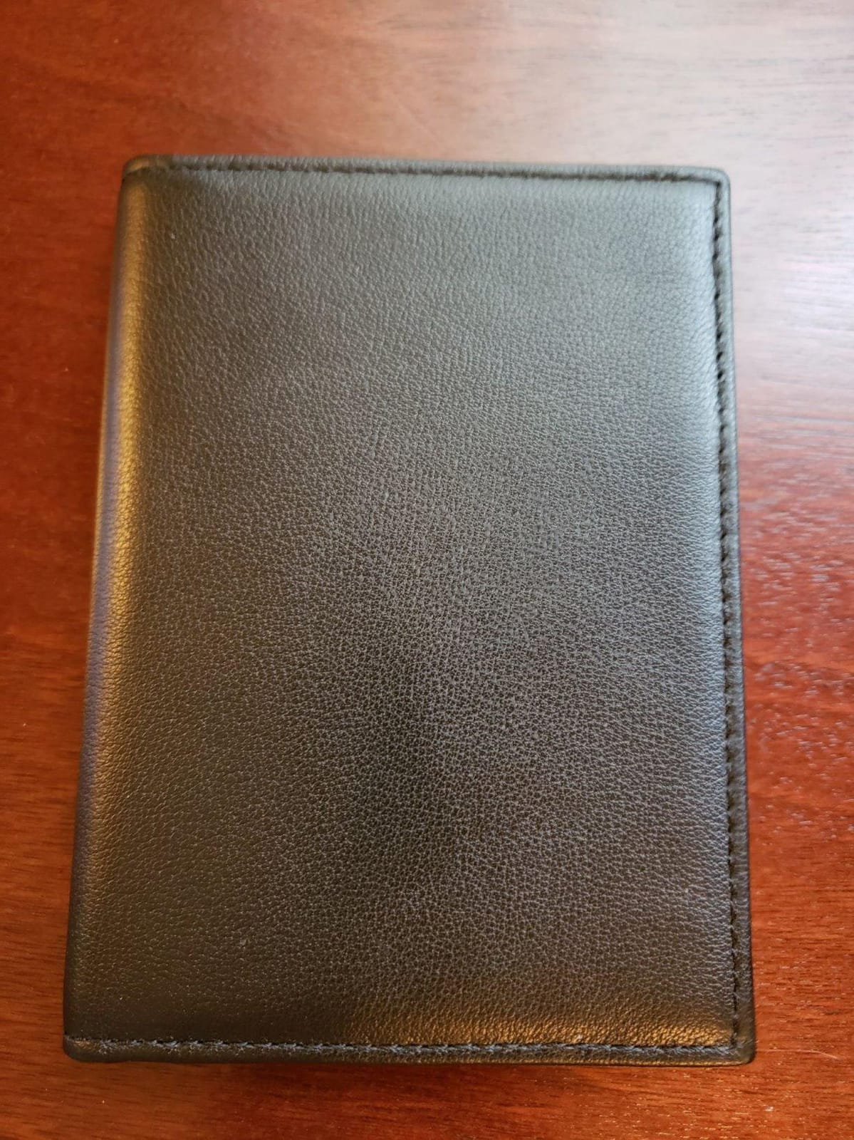 Polare Slim RFID Blocking Leather Passport Holder Travel Bifold Wallet For Men customer photo 1