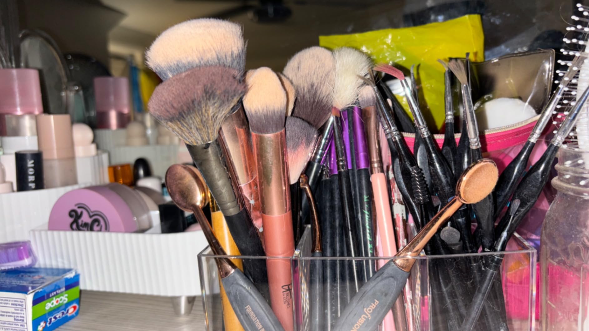 Acrylic Makeup Brush Organizer Holder Clear Cosmetic Brushes Storage with 3 Slots customer photo 1