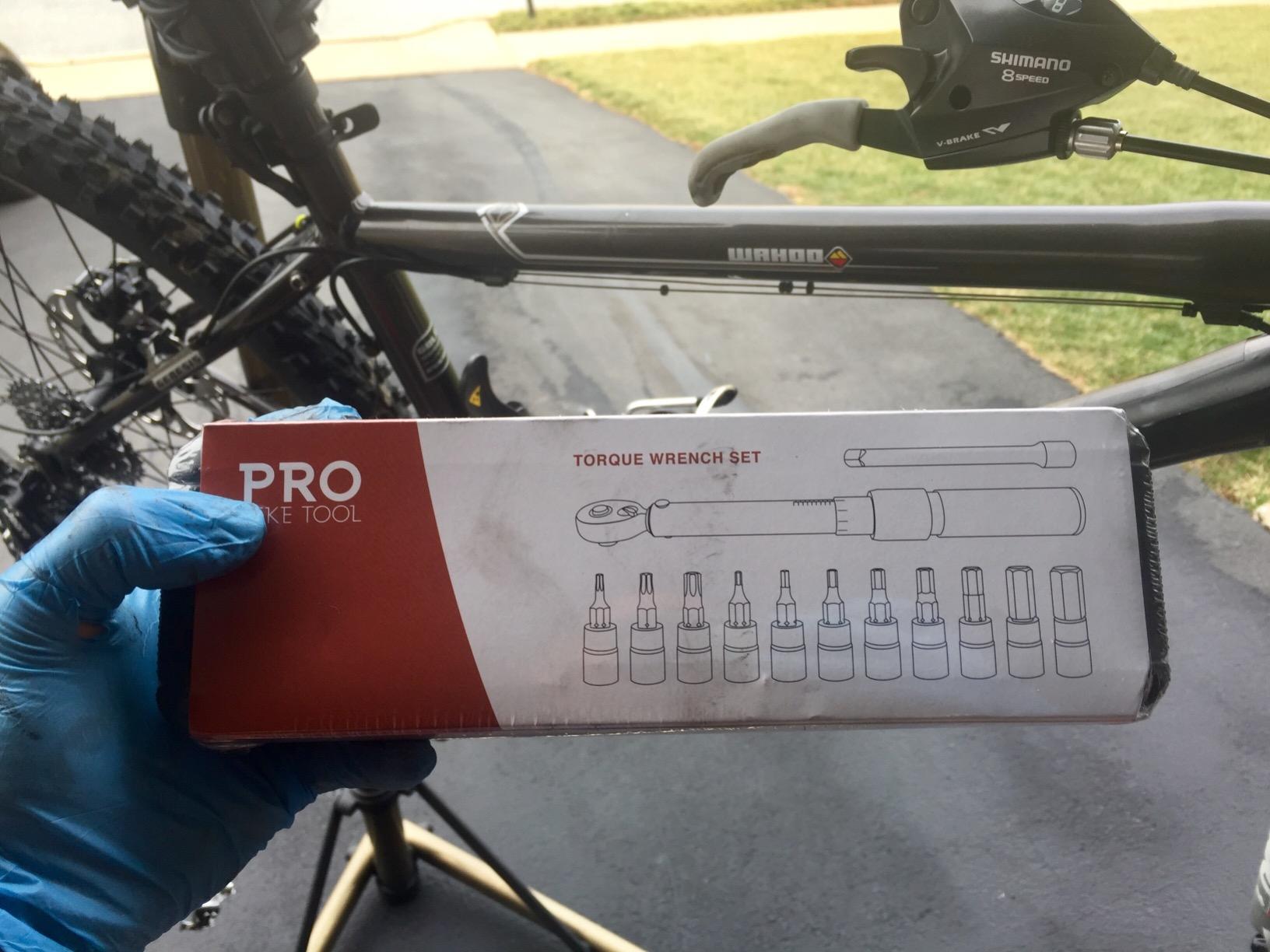 PRO BIKE TOOL 1/4 Inch Drive Click Torque Wrench Set - Precise 2 to 20 Nm Bike Tool Kit for Road and Mountain Bikes - Includes 1/4 Torque Wrench, Allen, Torx Bits, Extension Bar and Storage Box customer photo 1