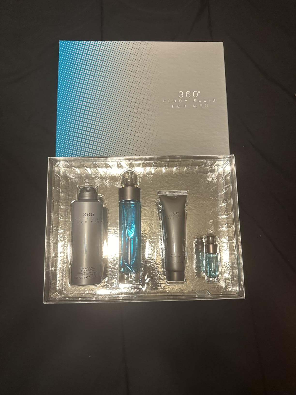 Perry Ellis 360 By Perry Ellis for Men - 4 Pc Gift Set 3.4oz Edt Spray, 6.8oz Deodorizing Body Spray, 3.0oz Shower Gel, 0.25oz Edt Spray, 4count customer photo 2