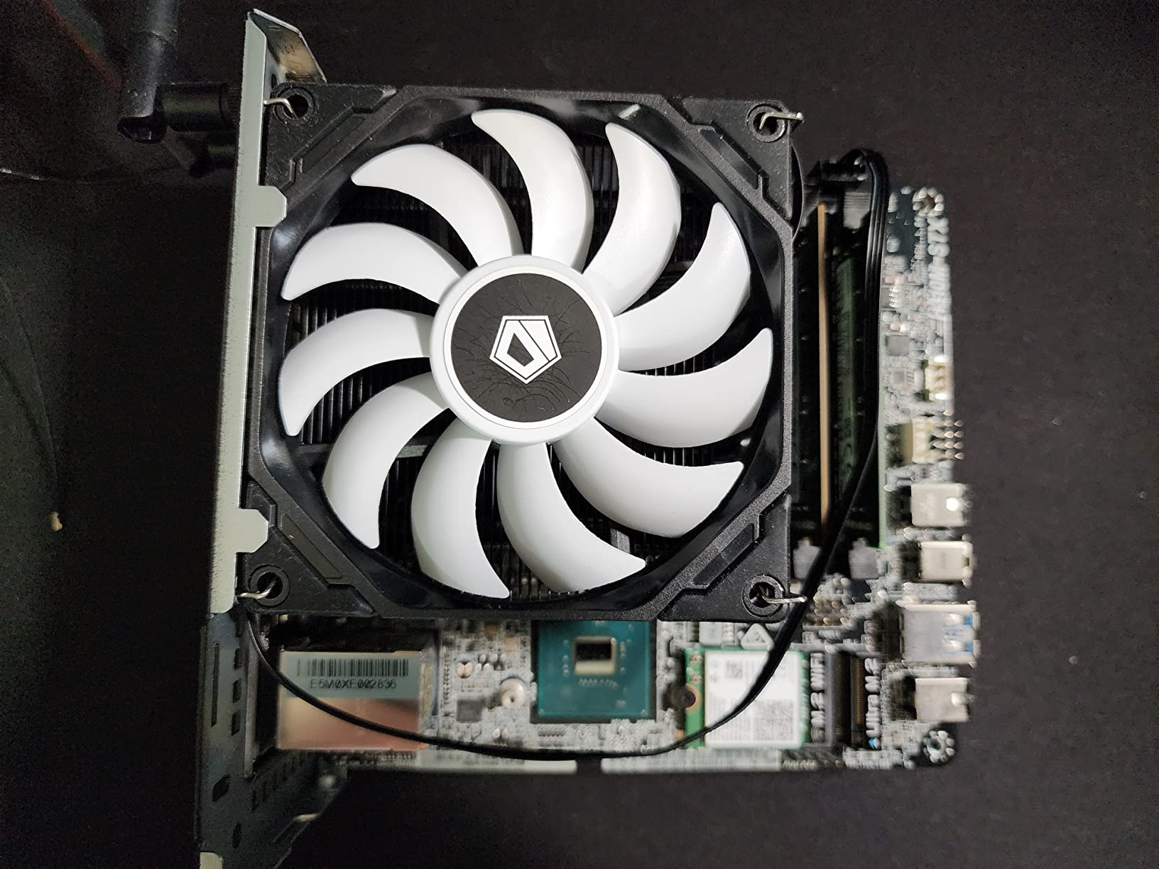 ID-COOLING IS-40X V3 45mm Low Profile CPU Cooler, 4 Heatpipes, Slim Fan customer photo 1