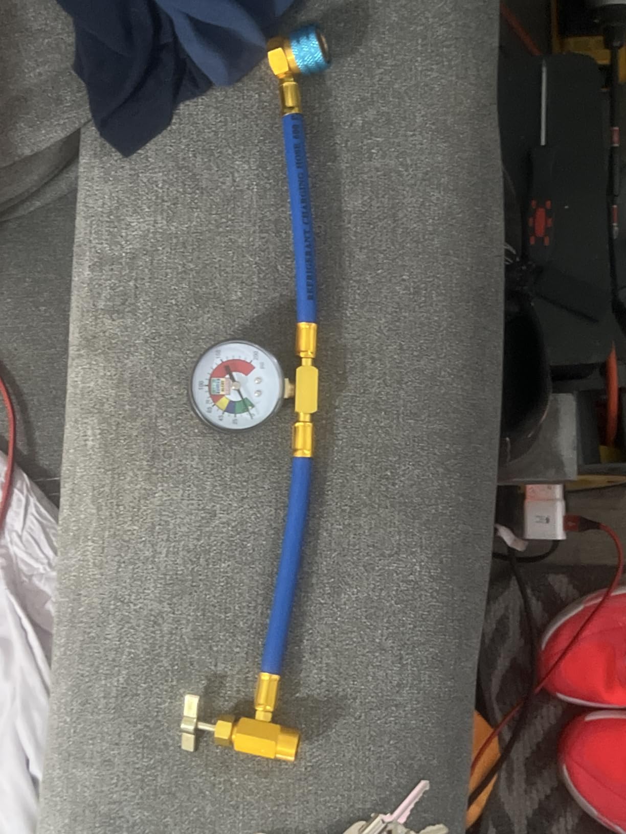 R1234YF Refrigerant Charge Hose Kit, R-1234YF AC refrigerant Can Hose with Gauge, 1/2 Acme LH Can Opener Tap And R1234YF Low Side Adapter customer photo 1