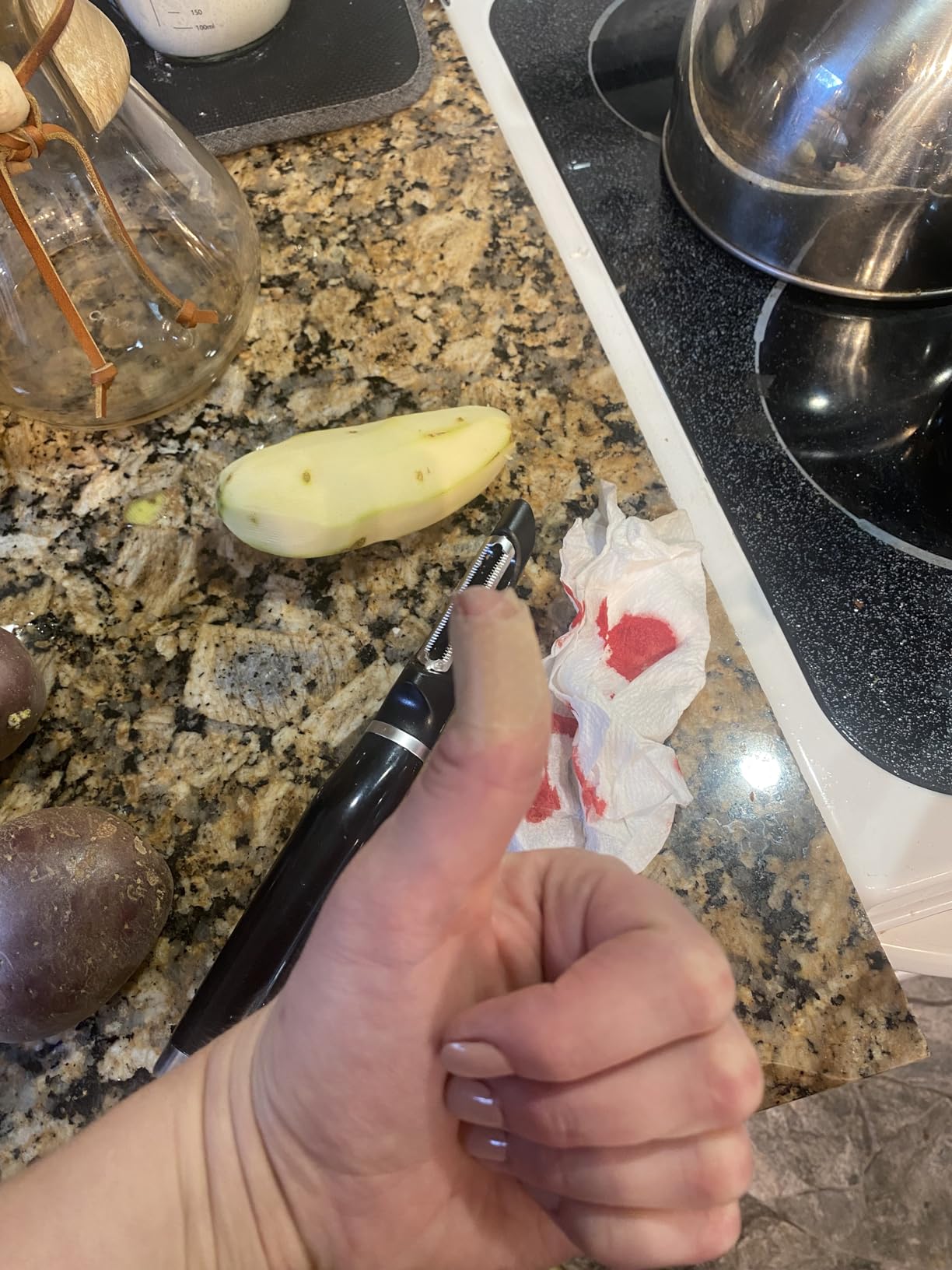 KitchenAid Classic Euro Peeler, 8.6 inches, Black customer photo 1