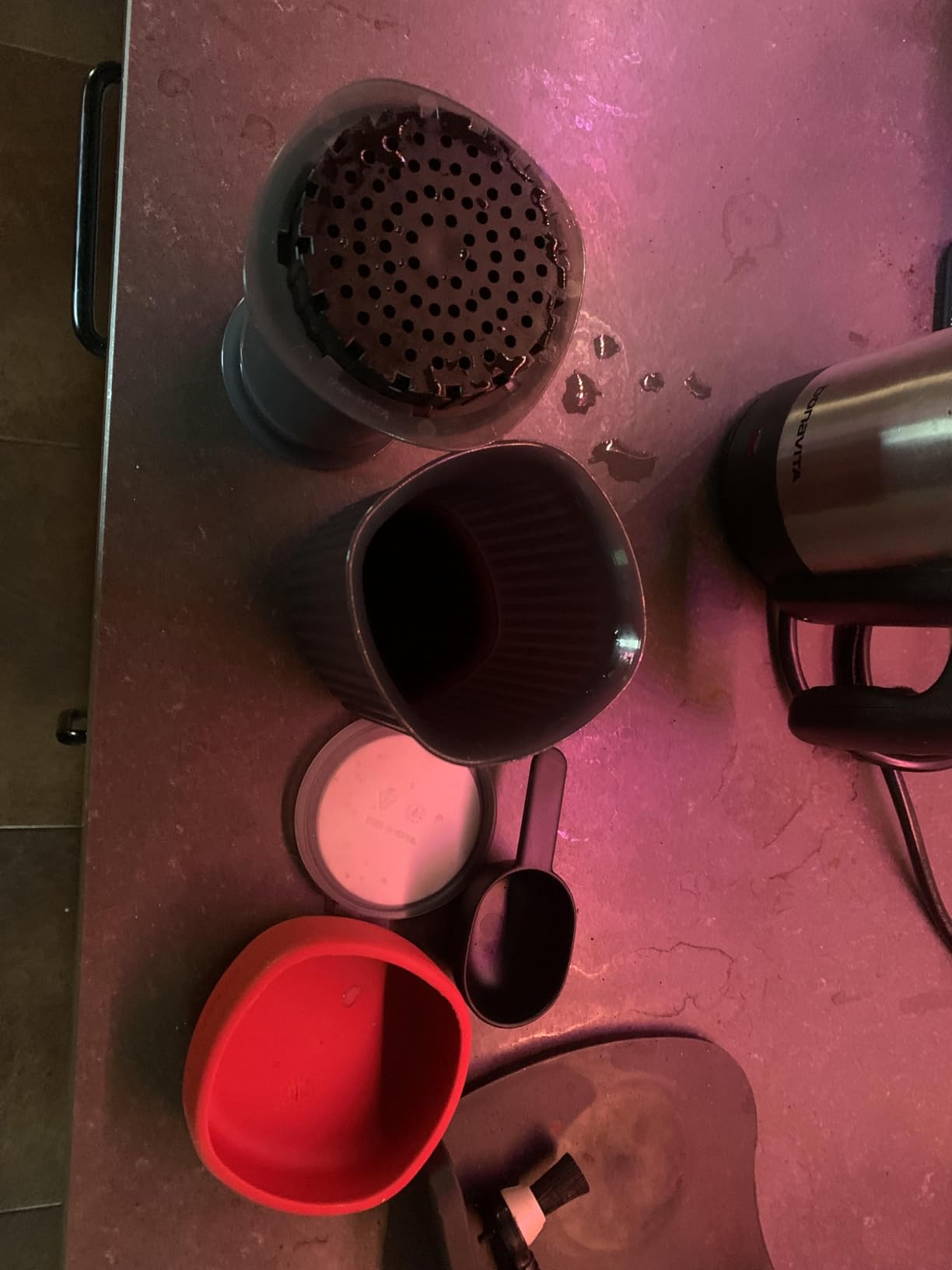 AeroPress Go Extra Small Portable Coffee Maker Kit customer photo 2