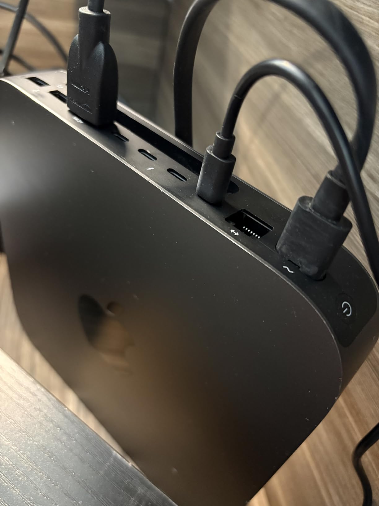 Apple Late 2018 Mac Mini with 3.0GHz Intel Core i5 (8GB RAM, 256GB SSD) Space Gray (Renewed) customer photo 1