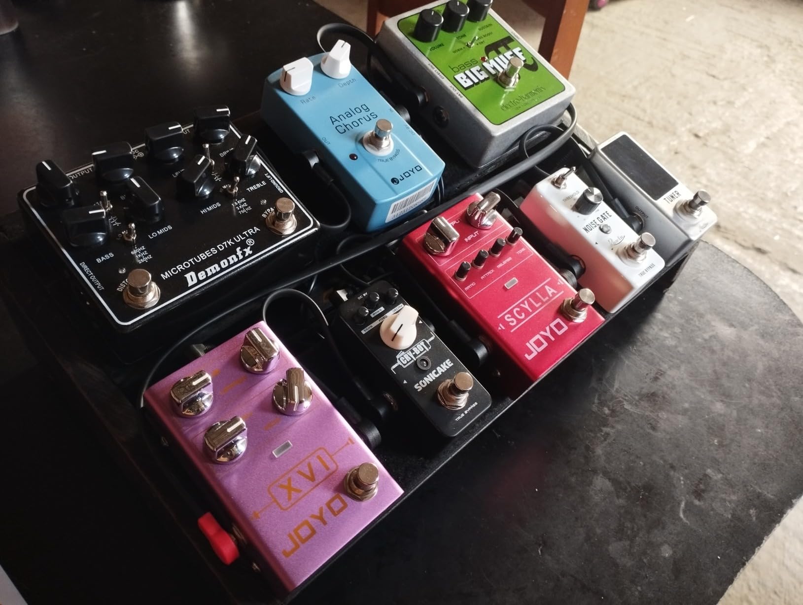 JOYO Polyphonic Octave Guitar Pedal, Independent Sub & Upper Octave with MOD Modulation Effects & Dry Blend, True Bypass (XVI R-13) customer photo 2