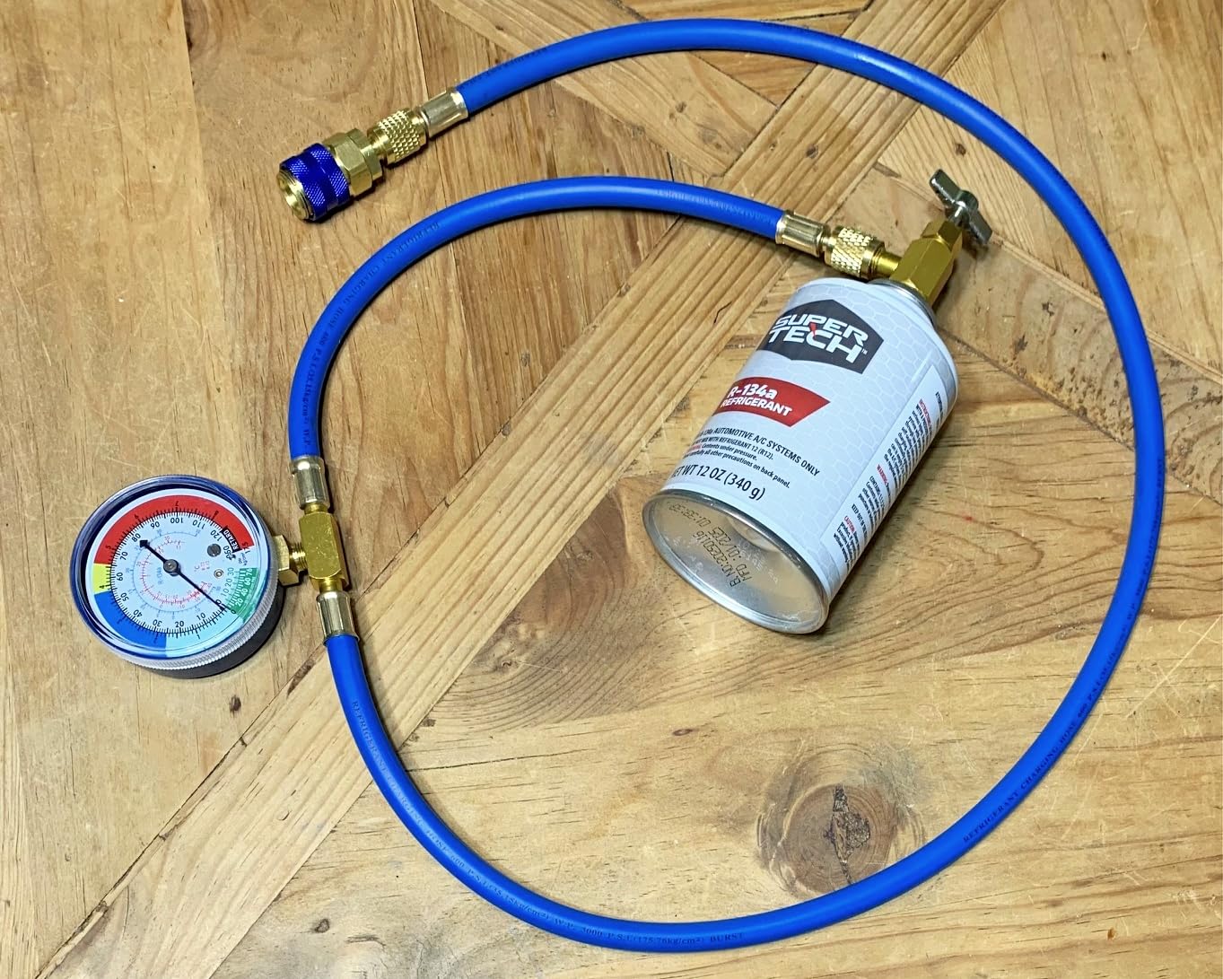R134a Recharge Hose with Gauge, 51'' AC Refrigerant Recharging Hose Kit customer photo 2
