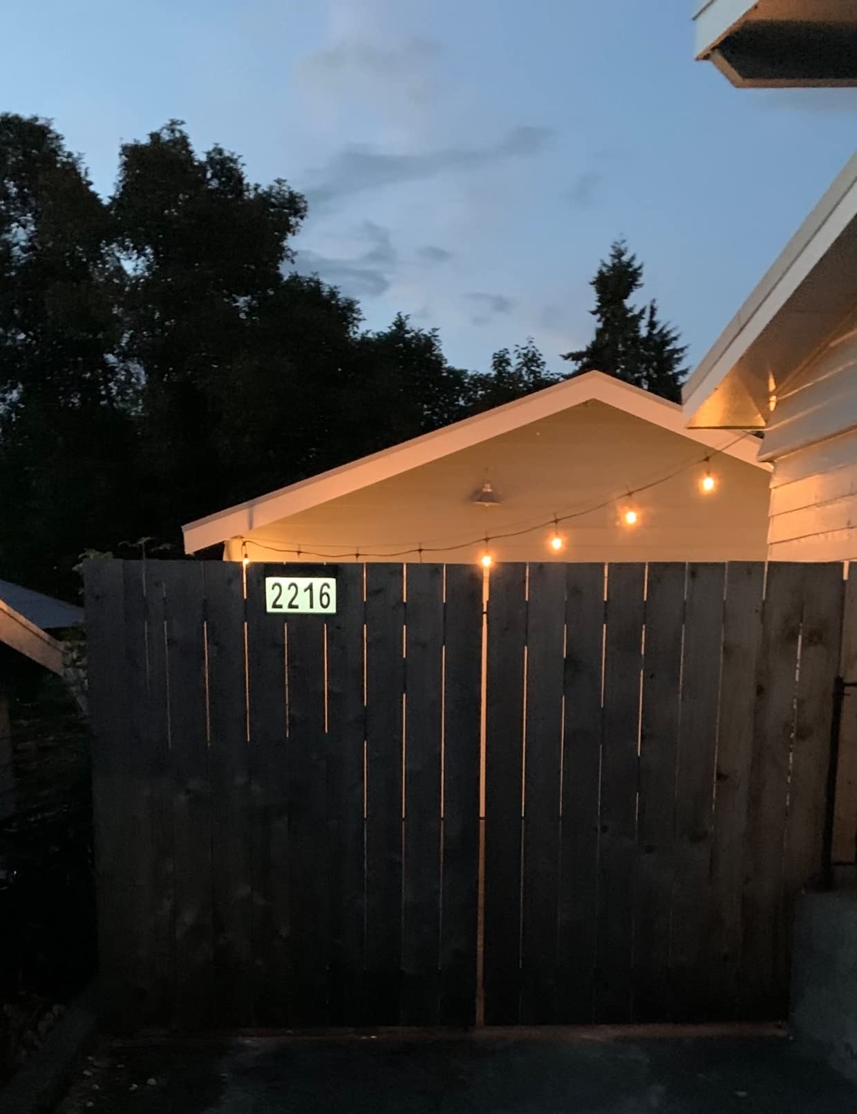 Solar House Numbers Light, T-SUNUS Lighted House Numbers Sign Plaque Address Numbers for Houses Waterproof LED Solar Powered Address Sign for Houses Mailbox Street Yard customer photo 2