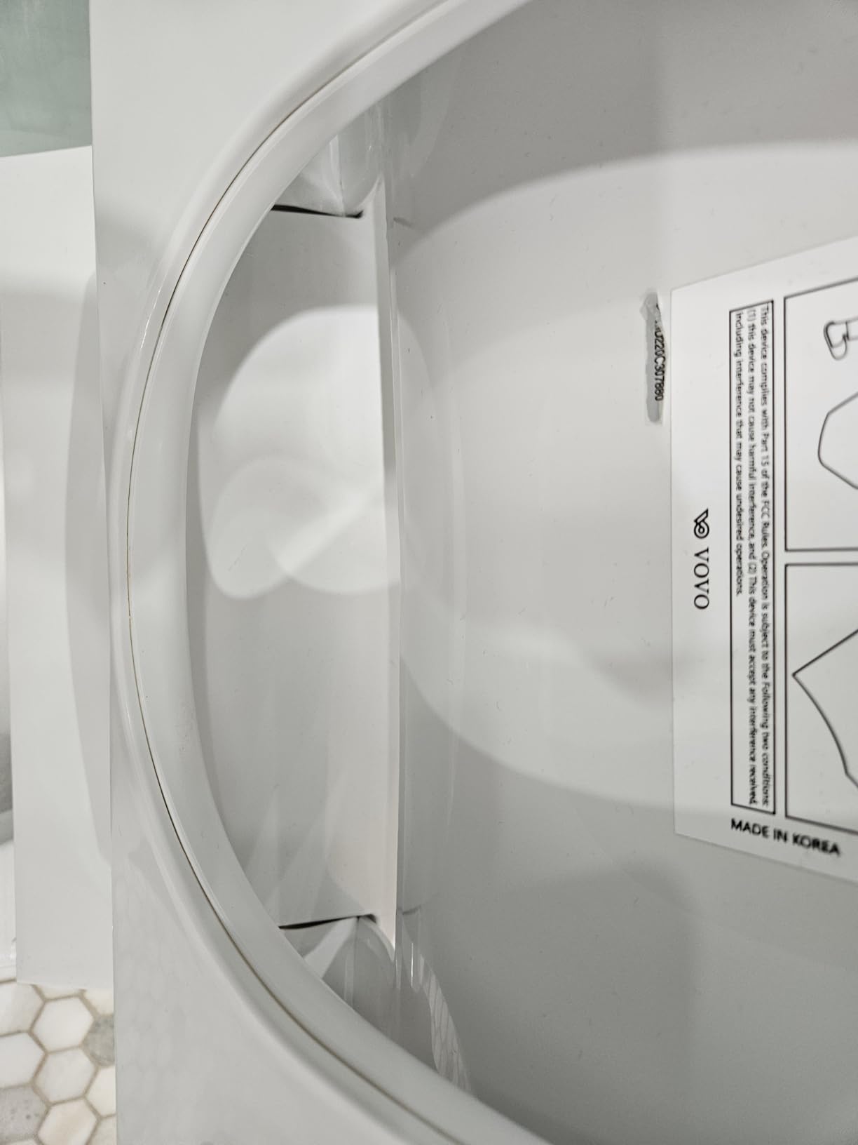 VOVO STYLEMENT TCB-090SA Smart Toilet for bathrooms, Elongated One Piece Toilet with Auto Open/Close Lid, 1.12 GPF, Auto Dual Flush, ADA Chair Height, Heated Seat, Made in Korea customer photo 1