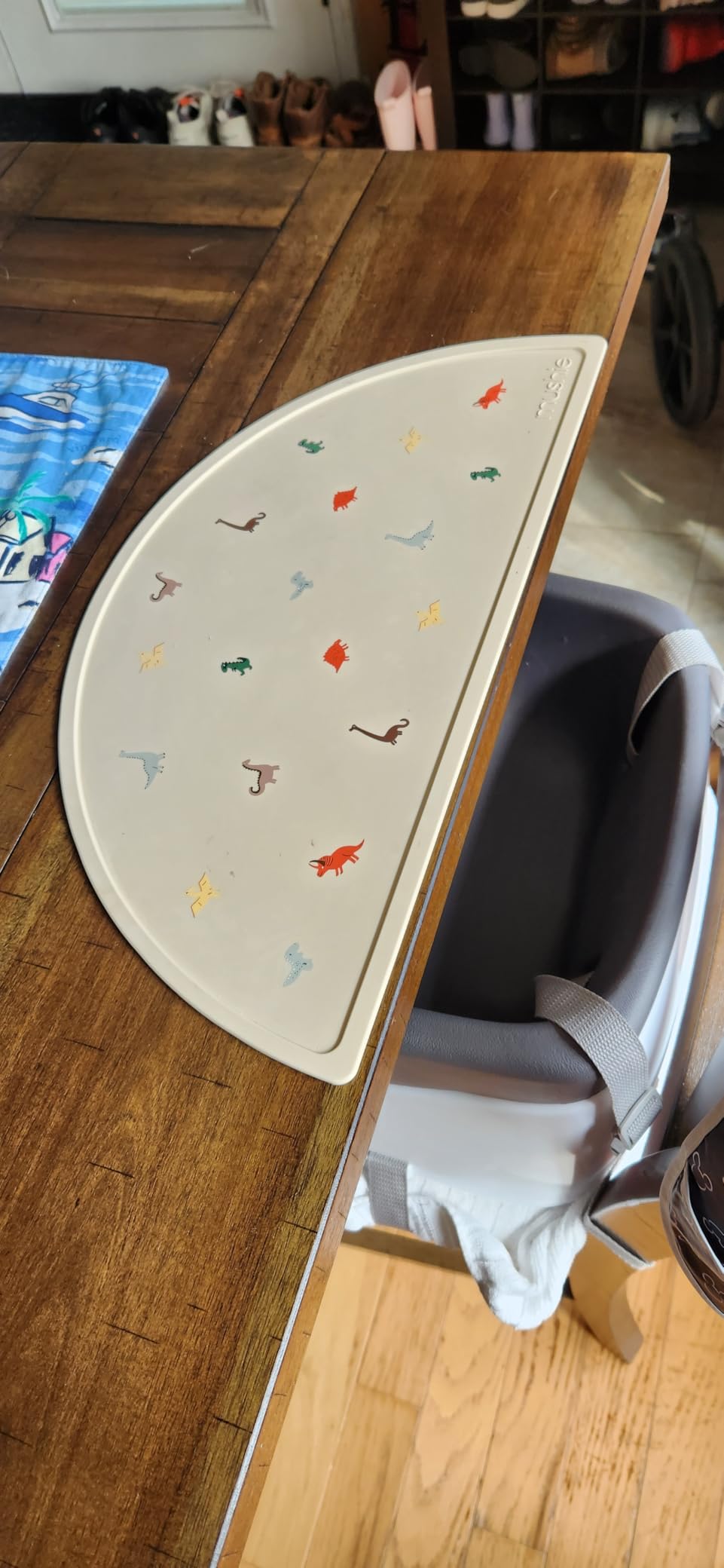 mushie Silicone Placemat for Kids | BPA-Free Non-Slip Design (Dinosaurs) customer photo 2