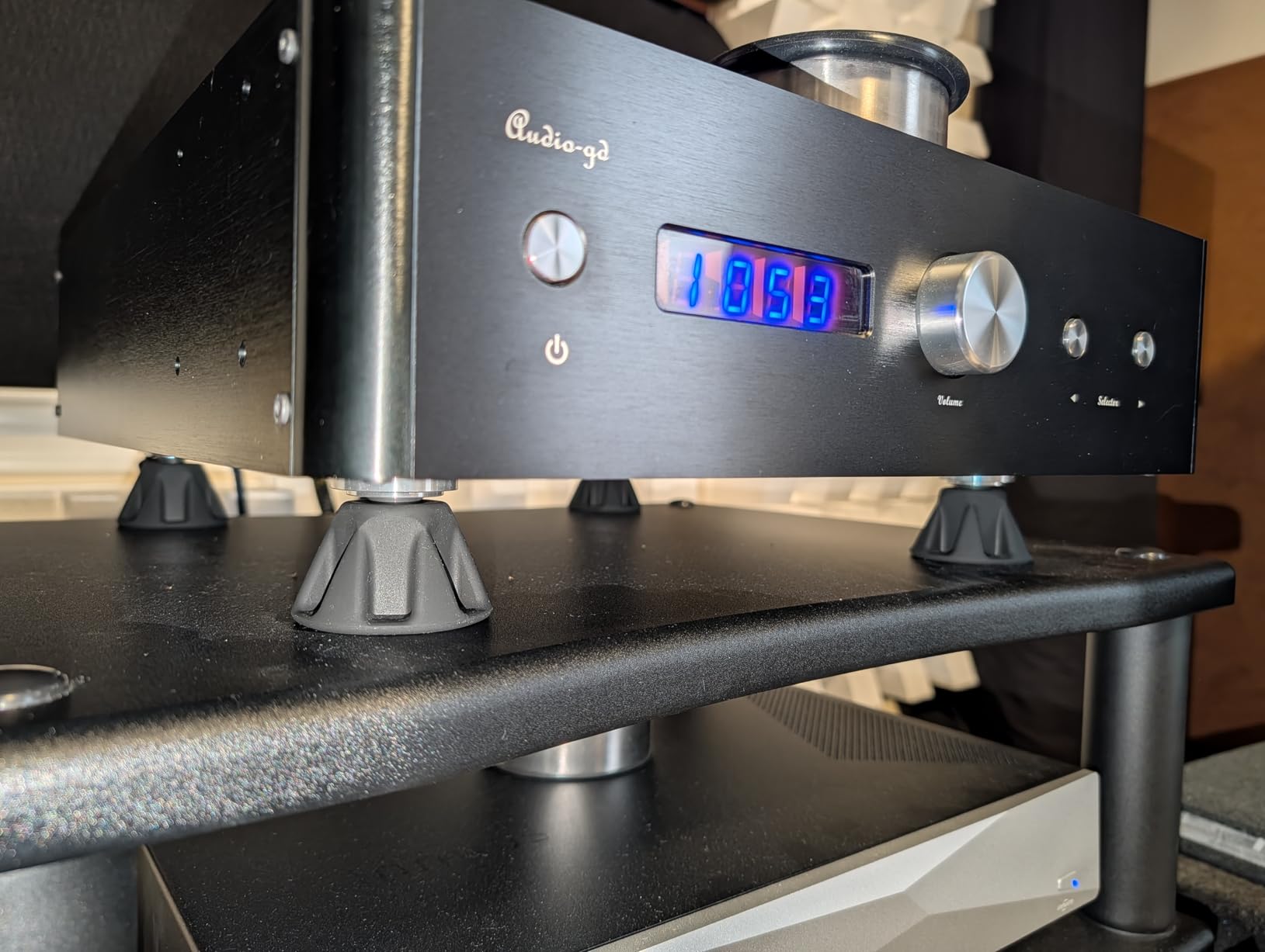 Speaker Isolation Feet – 8-Pack 1.5