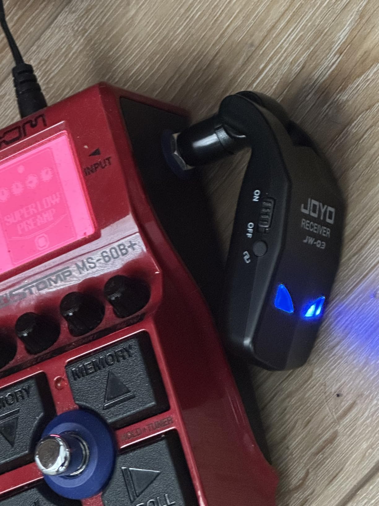 JOYO 2.4GHz Wireless Guitar System Rechargeable Transmitter and Receiver 4 Selectable Channels, 5ms Low Latency, 65ft Range, Up to 8 Hour Battery for Electric Guitar, Bass & Acoustic (JW-03) customer photo 2