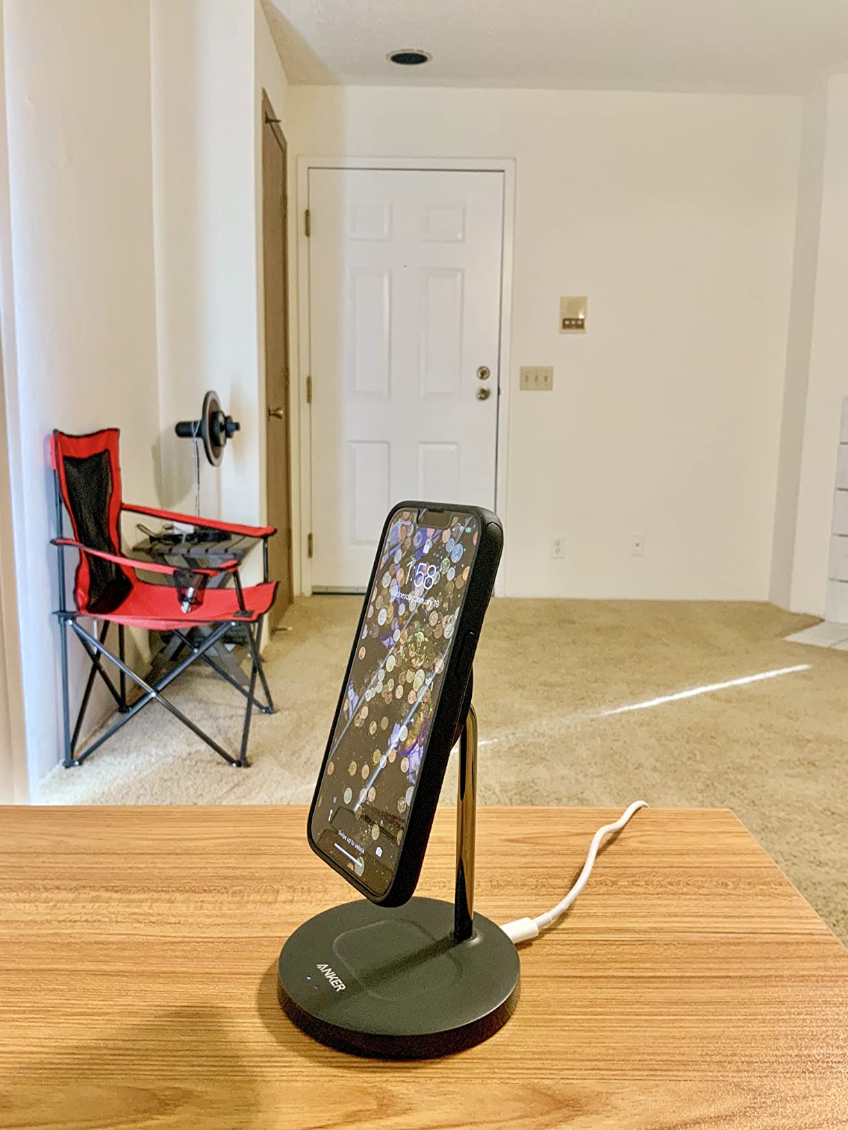 Anker PowerWave 2-in-1 MagSafe Compatible Wireless Charging Stand customer photo 1