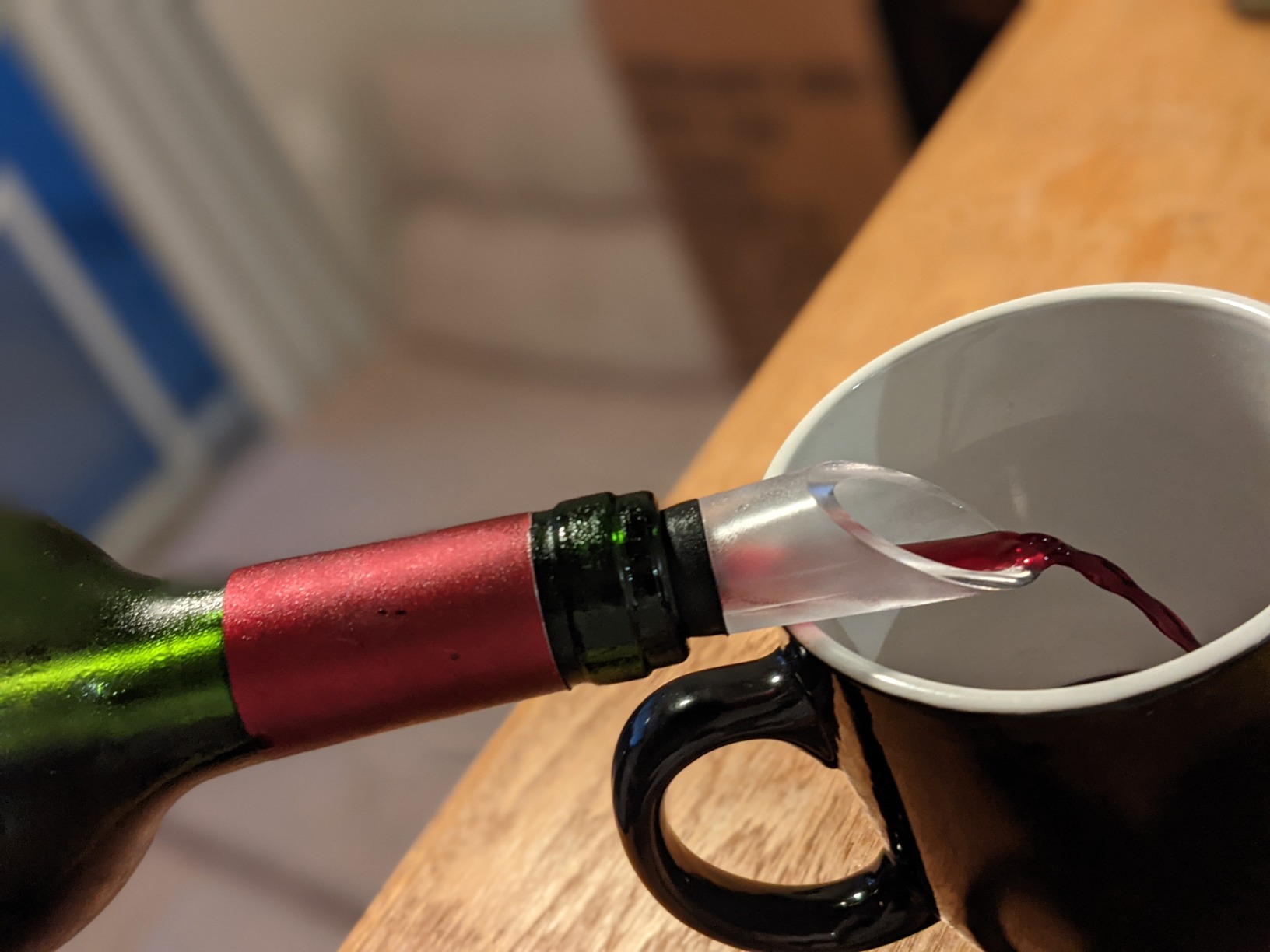 Premium Wine Chiller Stick, Diamond-Cut Acrylic Head, Aerator Pourer customer photo 2