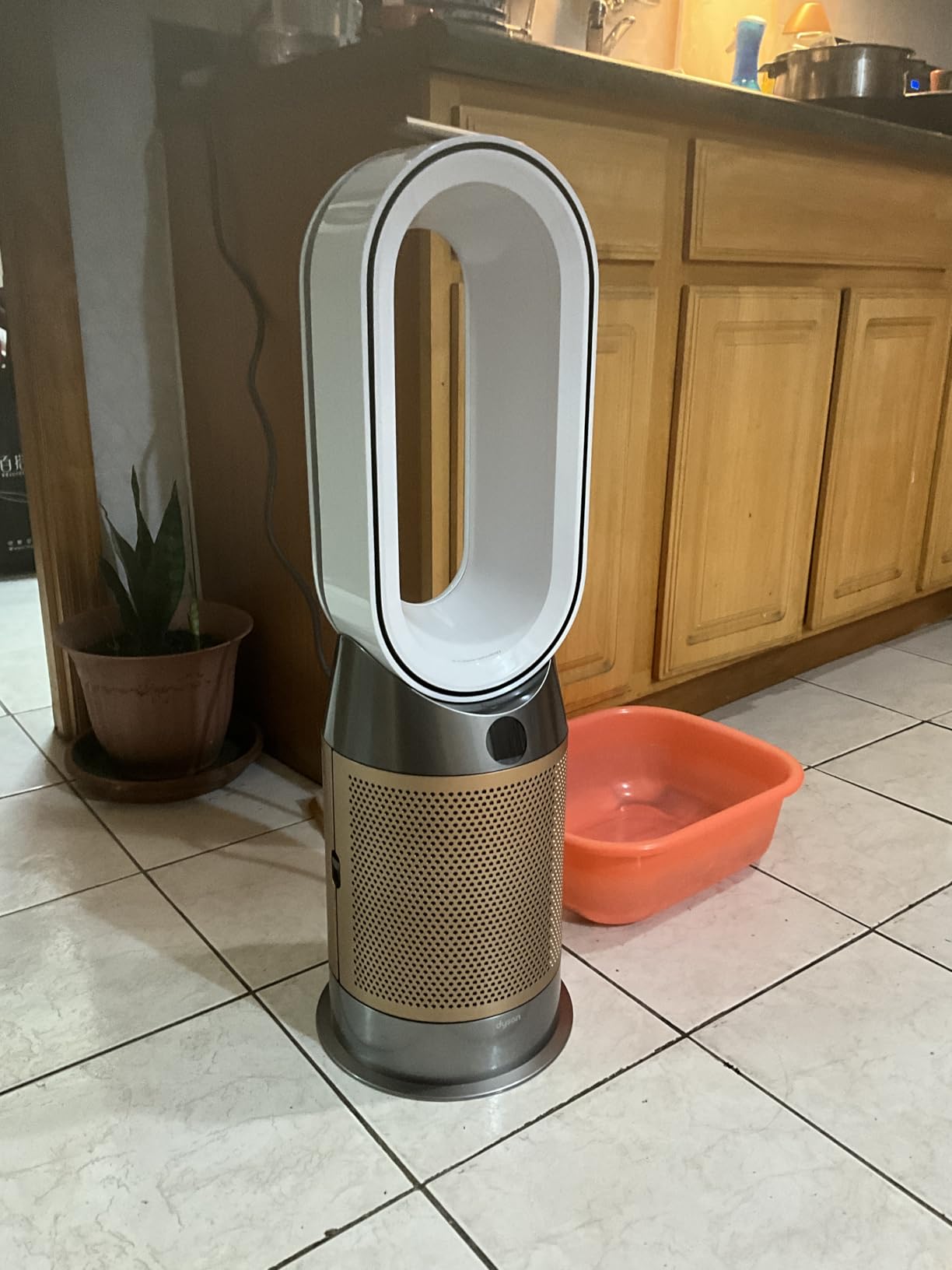 Dyson Purifier Hot+Cool Formaldehyde™ HP09 customer photo 2