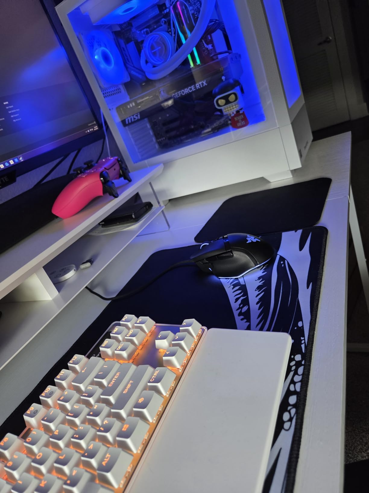 Razer Basilisk V3 Customizable RGB Wired Ergonomic Gaming Mouse, Black customer photo 1