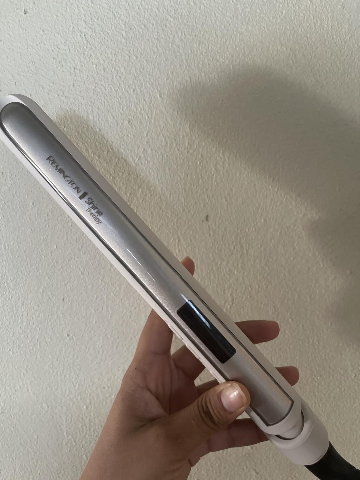 Remington Shine Therapy 1 Inch Hair Straightener, Argan Oil & Keratin customer photo 1
