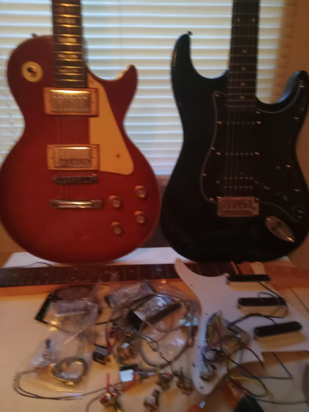 1 Set ProBucker Alnico Bridge&Neck Pickups with Pro Wiring Harness Pots&3 Way Switches Universal for Electric Guitar (Chrome (Black Ring)) customer photo 2
