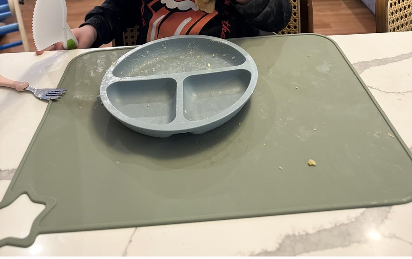 Moonkie Silicone Placemats for Baby & Kid, Stain-Proof Non-Slip Toddler Food Mats Eating Table Mat with 2 Packs customer photo 1
