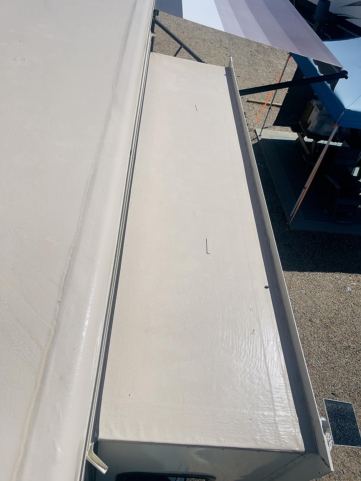 100% Silicone Roof Sealant - Self Leveling - Complete Waterproofing - Easy One Coat Application - Designed for Your RV, Camper, Trailer, Commercial Building… (5 Gallon, White) customer photo 2