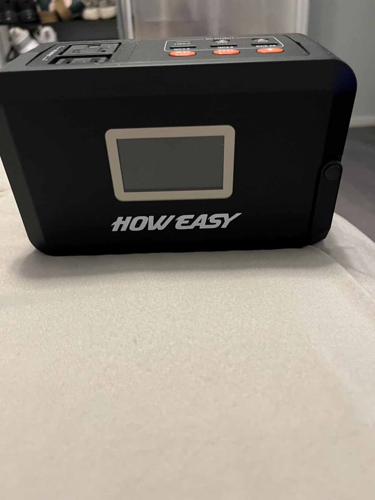 HOWEASY Portable Power Station,120W(240W Peak) Solar Generator customer photo 1