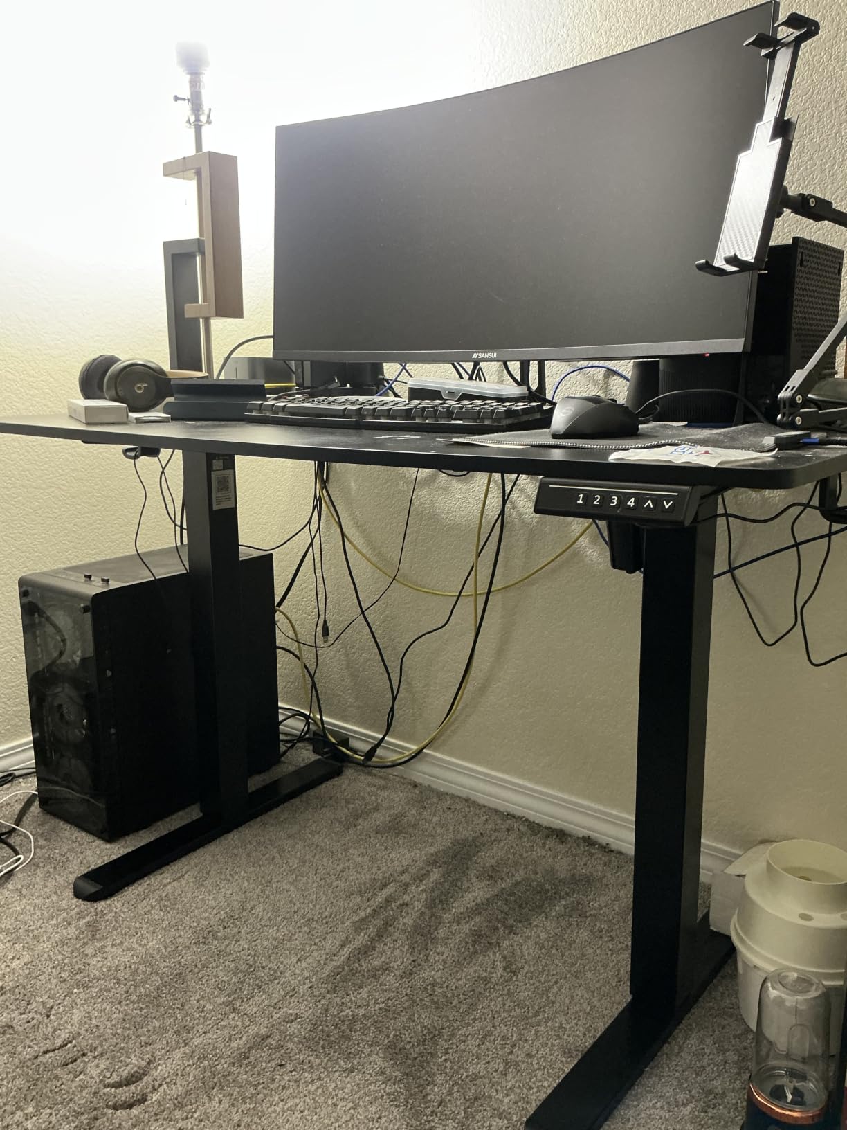 ErGear 48 X 24 Inch Height Adjustable Electric Standing Desk, Black customer photo 2