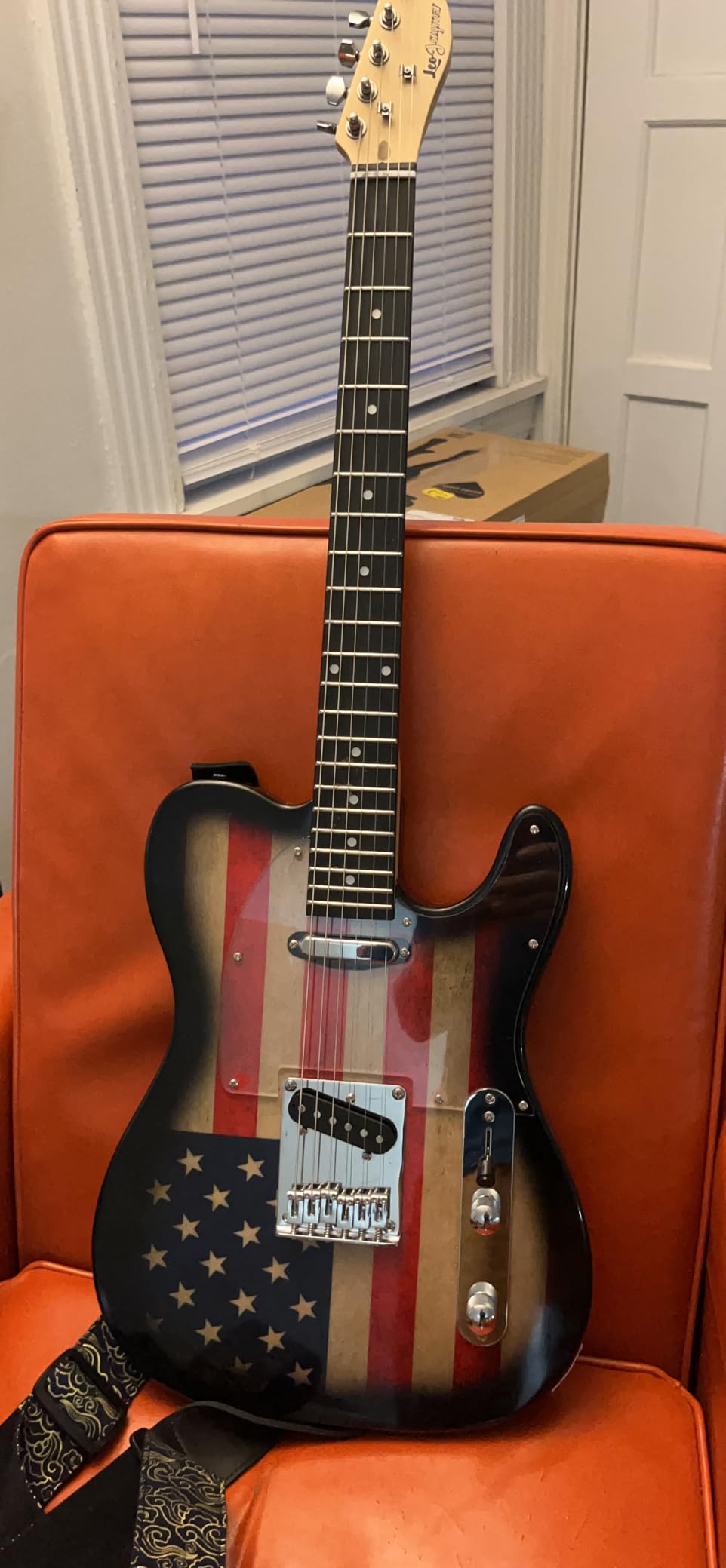 Leo Jaymz TL Style Electric Guitar with Flame Maple Top - High Gloss Mahogany Body and Hard Maple Neck - High Transparent Acrylic Pickguard (Transparent Honey Burst) customer photo 2