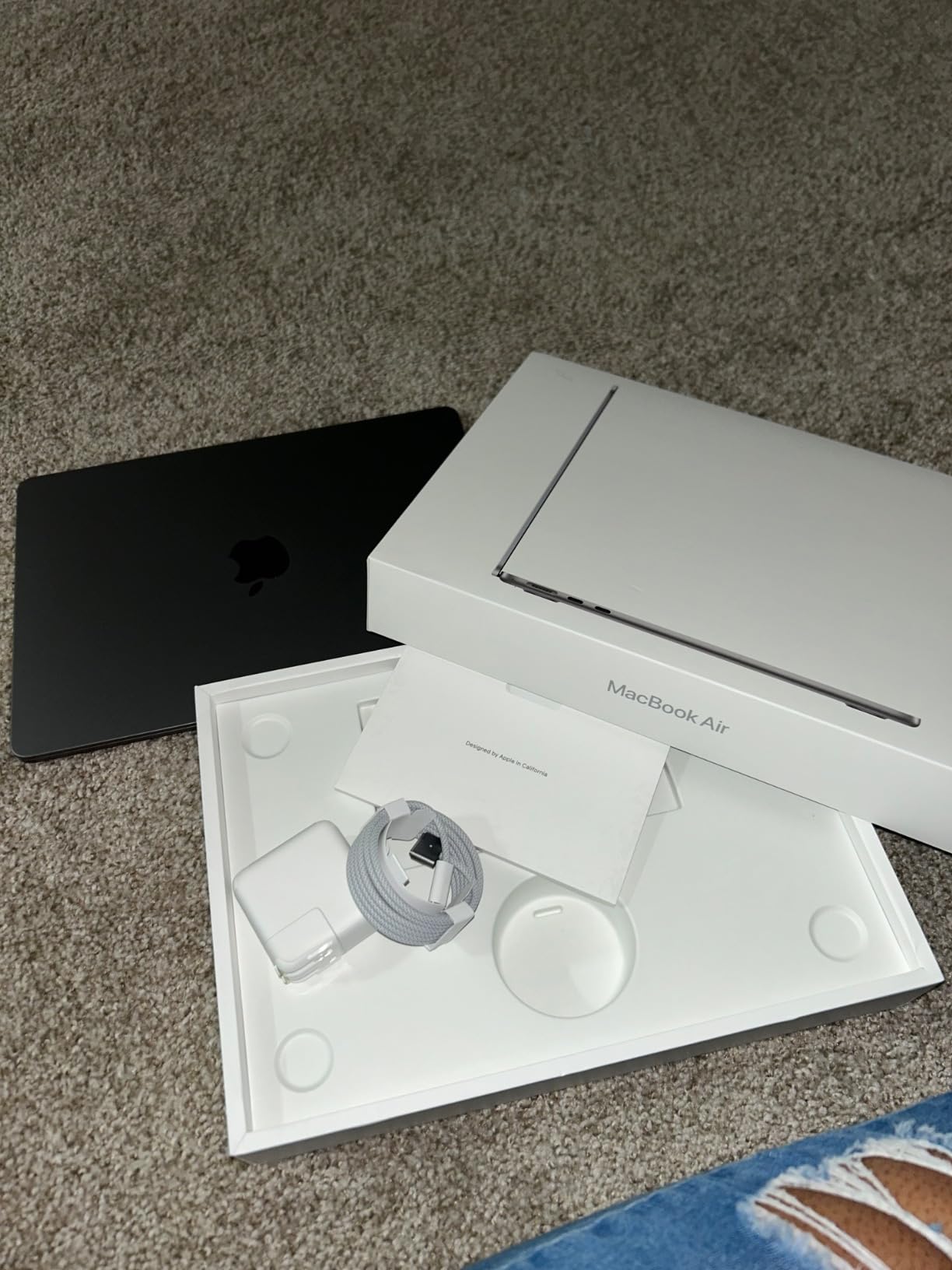 Apple 2022 MacBook Air with Apple M2 Chip, 13-inch, 8GB RAM, 256GB SSD Storage - Space Gray (Renewed) customer photo 1