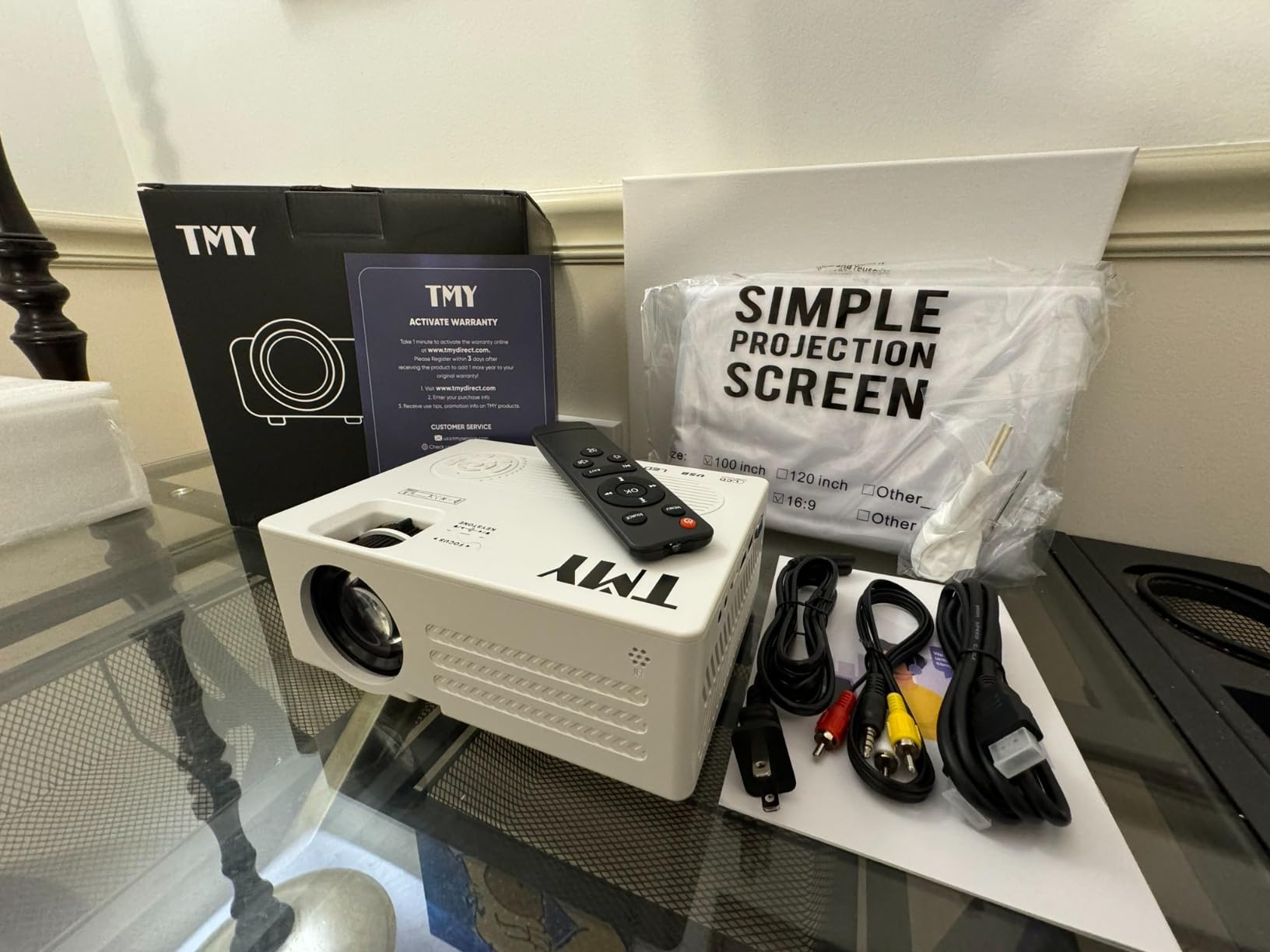 TMY Native 1080P Projector with WiFi and Bluetooth, with 80in Screen customer photo 1