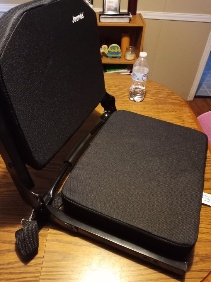 Jauntis Stadium Seats for Bleachers, Bleacher Seats with Ultra Padded Comfy Foam Backs and Cushion, Wide Portable Stadium Chairs with Back Support and Shoulder Strap customer photo 2